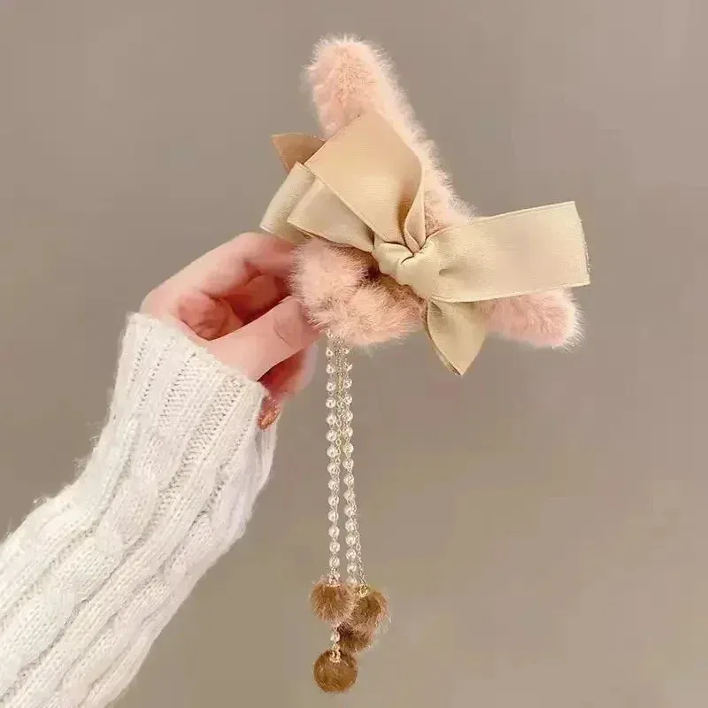 🎀 Plush Bow & Tassel Hair Claw Clips ✨ Cute Korean Style for Girls - Perfect Fall & Winter Accessory! 🦈