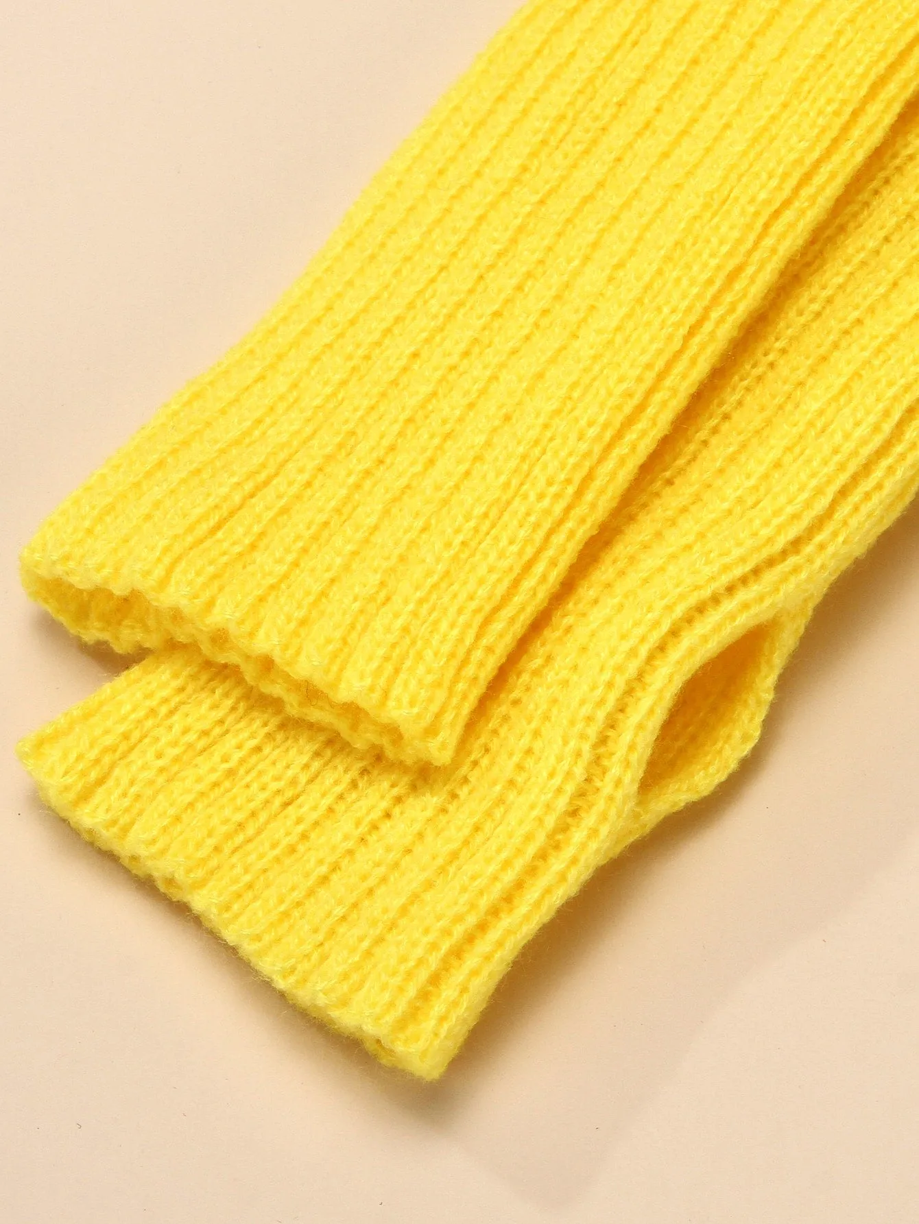 1pair Knitted Fingerless Short Gloves With Stripes - Yellow - FD ⚡