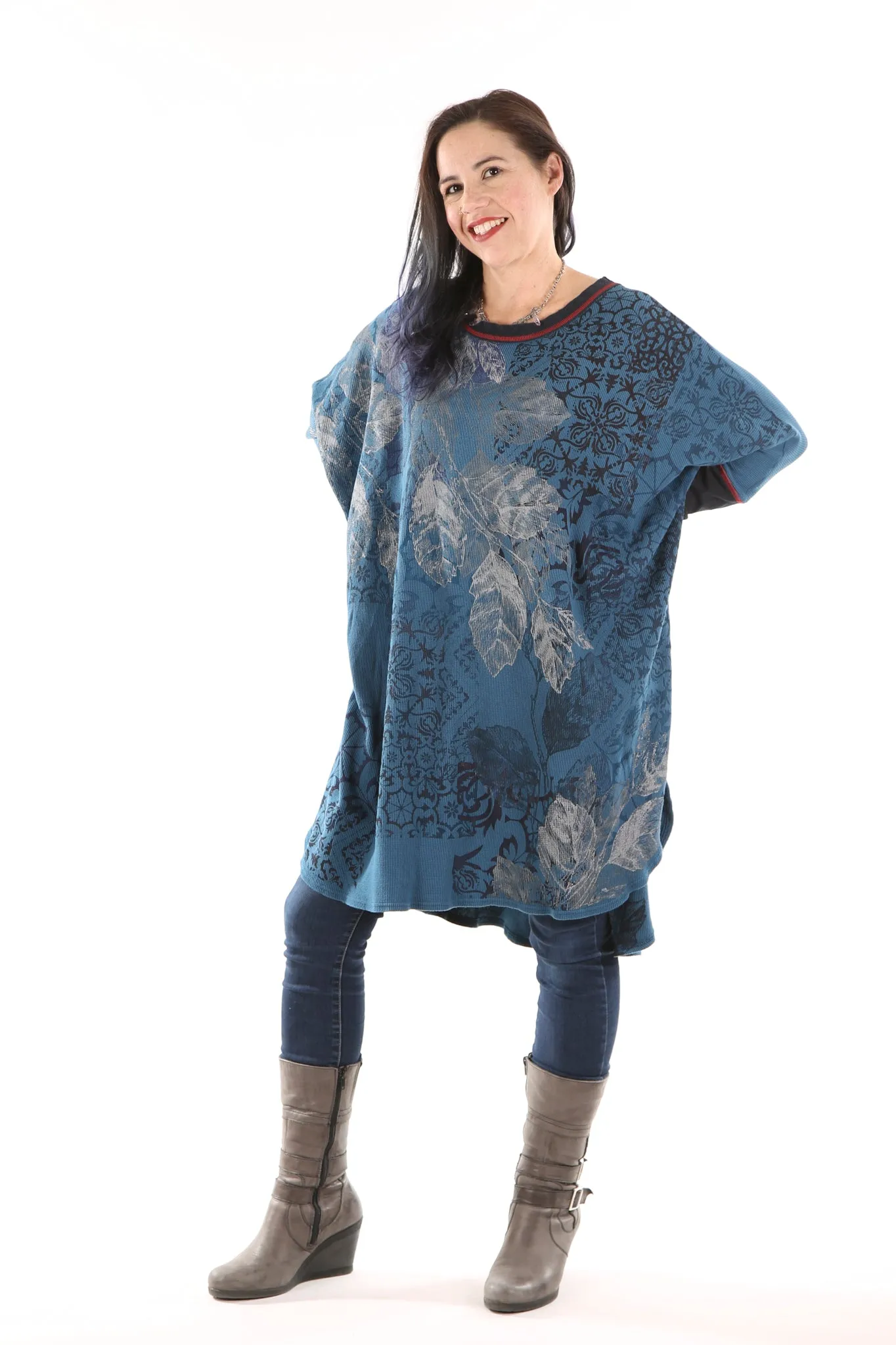 2251 Natural City Tunic- Blue Sea-Silver Leaves