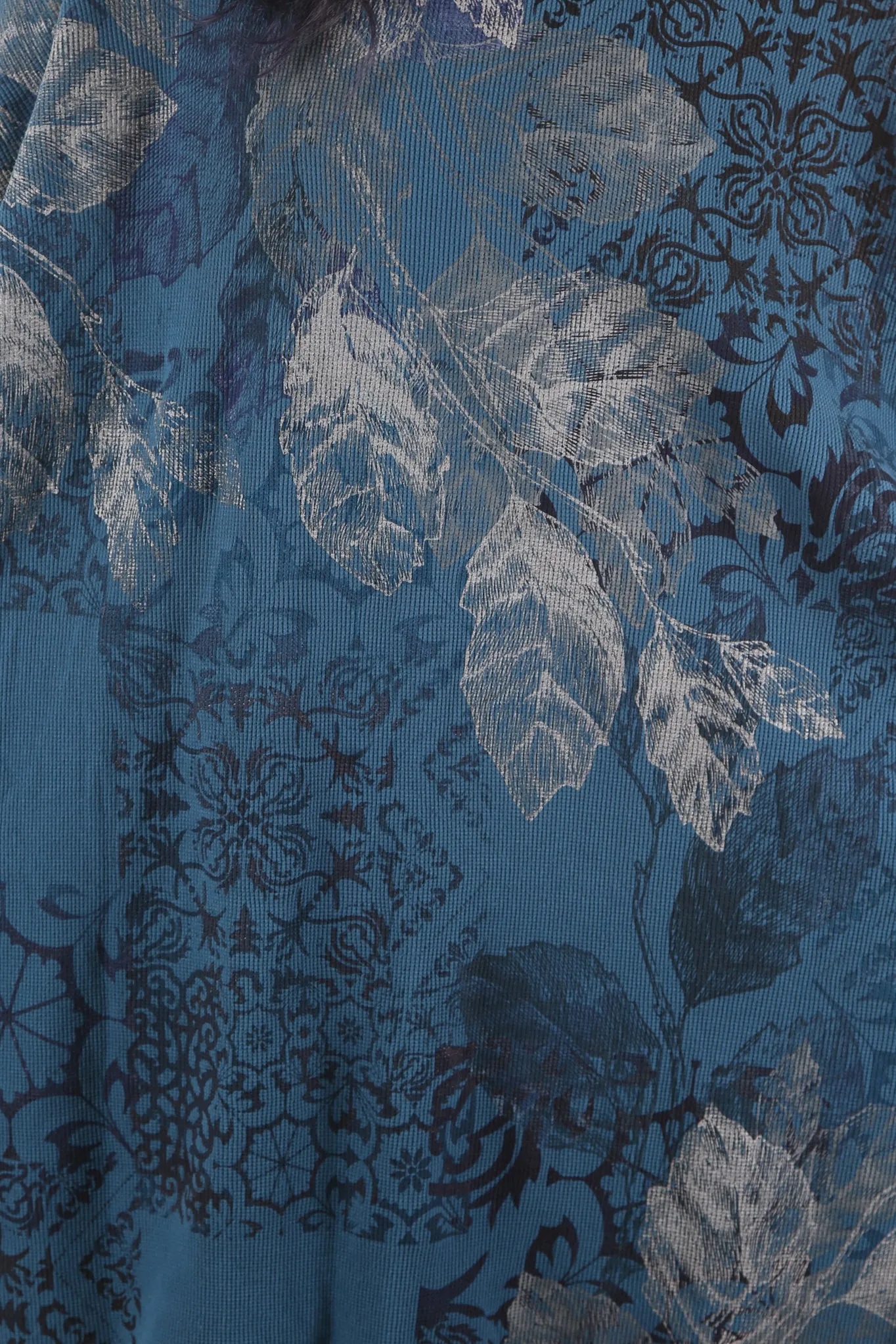 2251 Natural City Tunic- Blue Sea-Silver Leaves