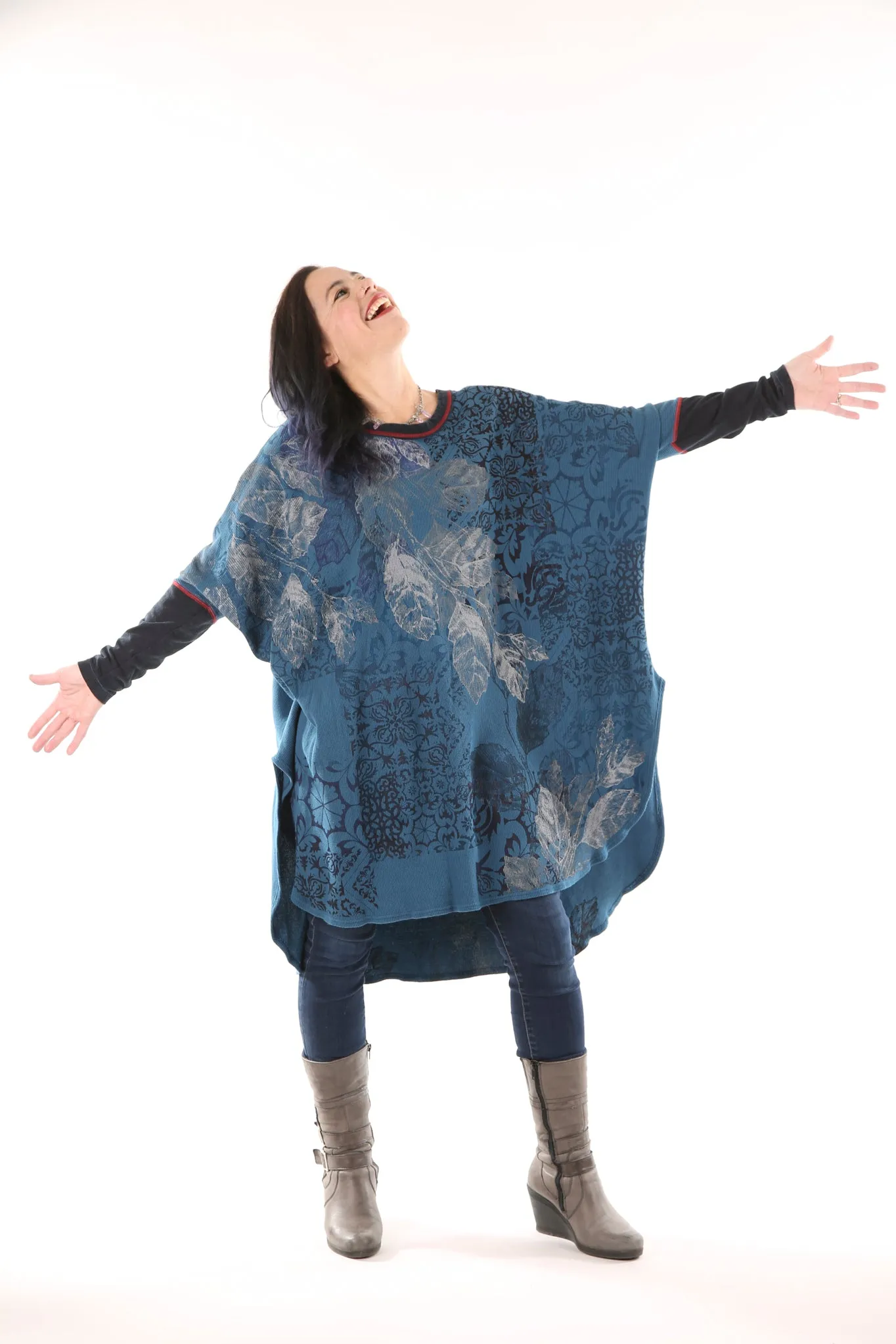 2251 Natural City Tunic- Blue Sea-Silver Leaves