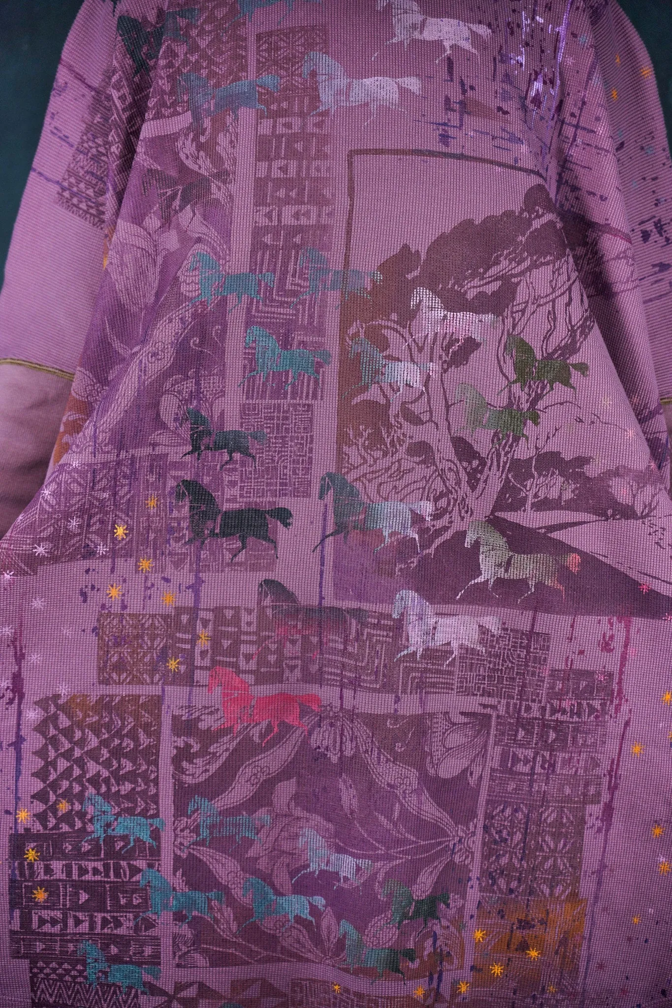 2251 Natural City Tunic Tulip Trees and Horses