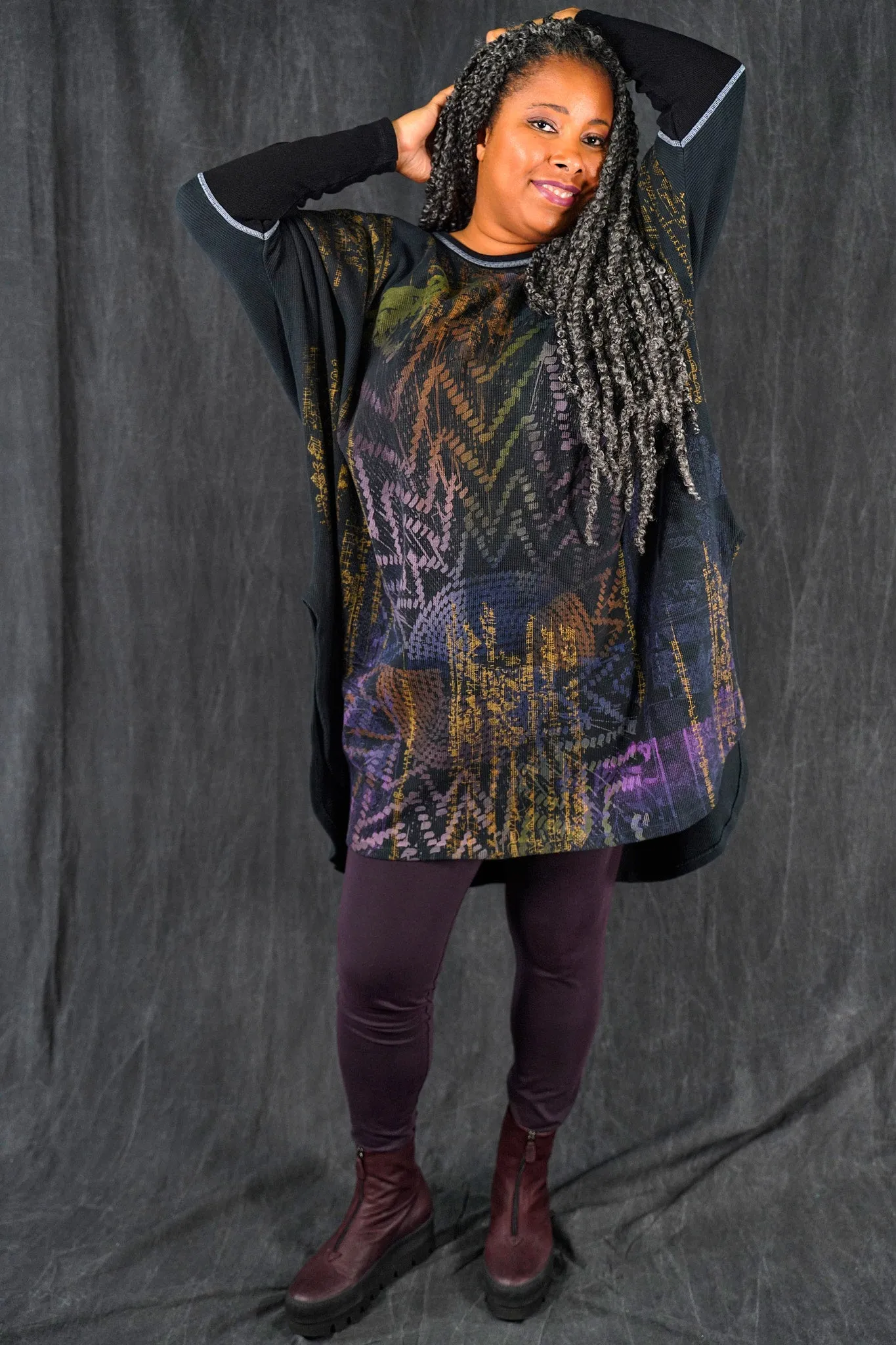 2251HD Natural City Tunic Black- Textillery-P