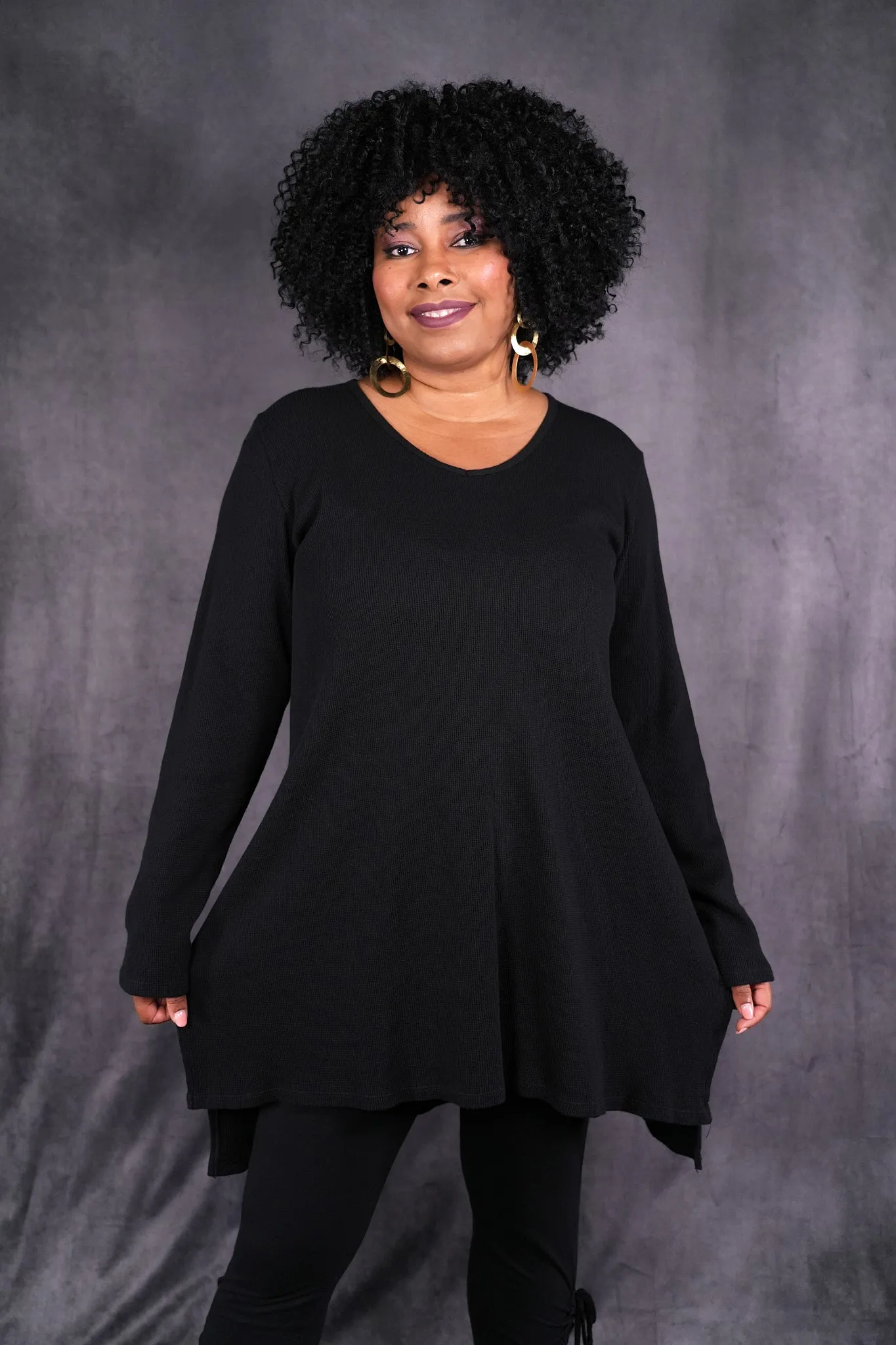 2293 Thermal Voyages Tunic Black-U