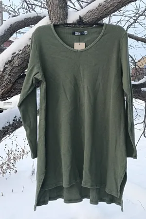 2293 Thermal Voyages Tunic-Herbacious