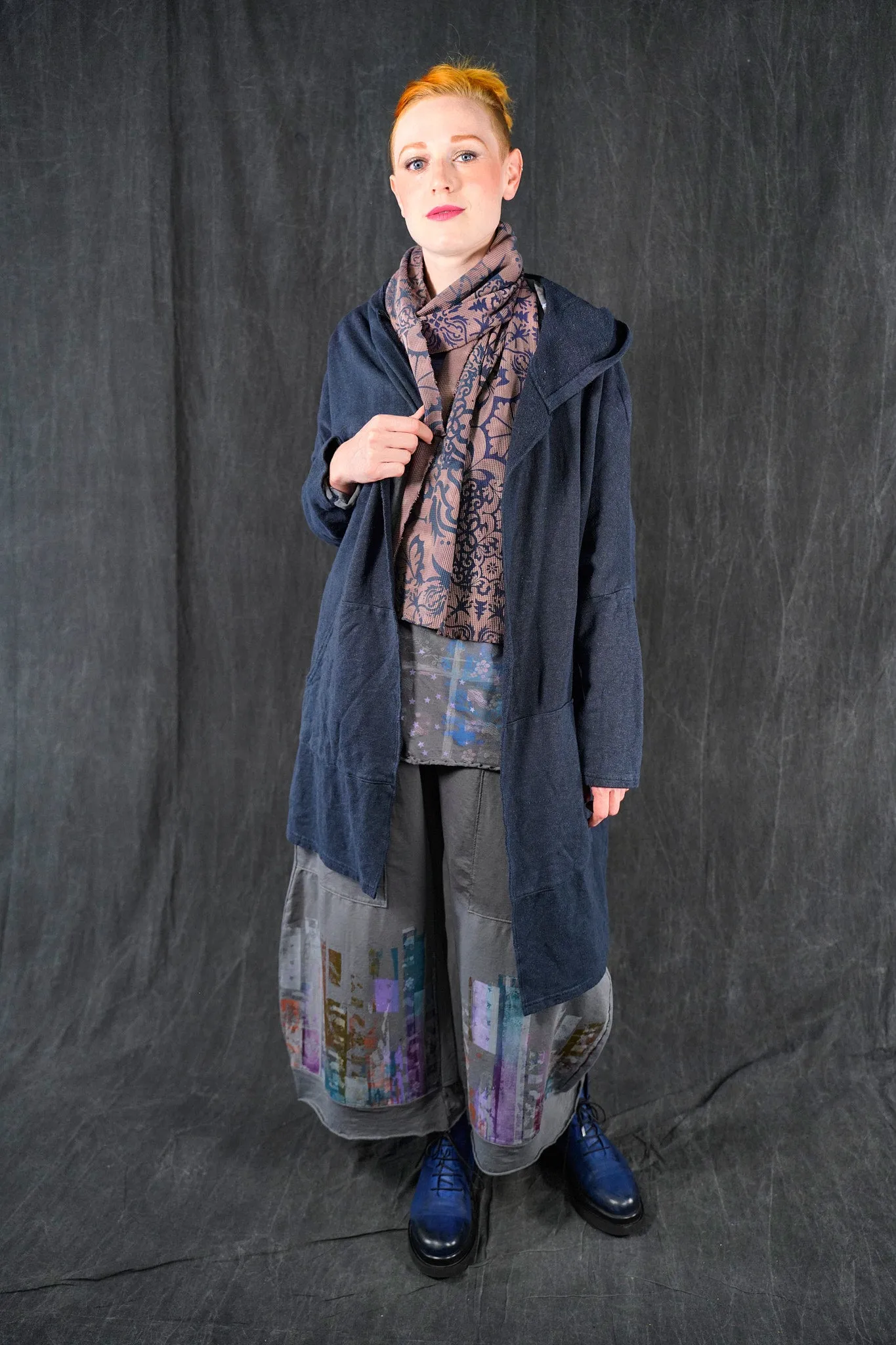 8001 Hand-Dyed Thermal Scarf Taupe-P