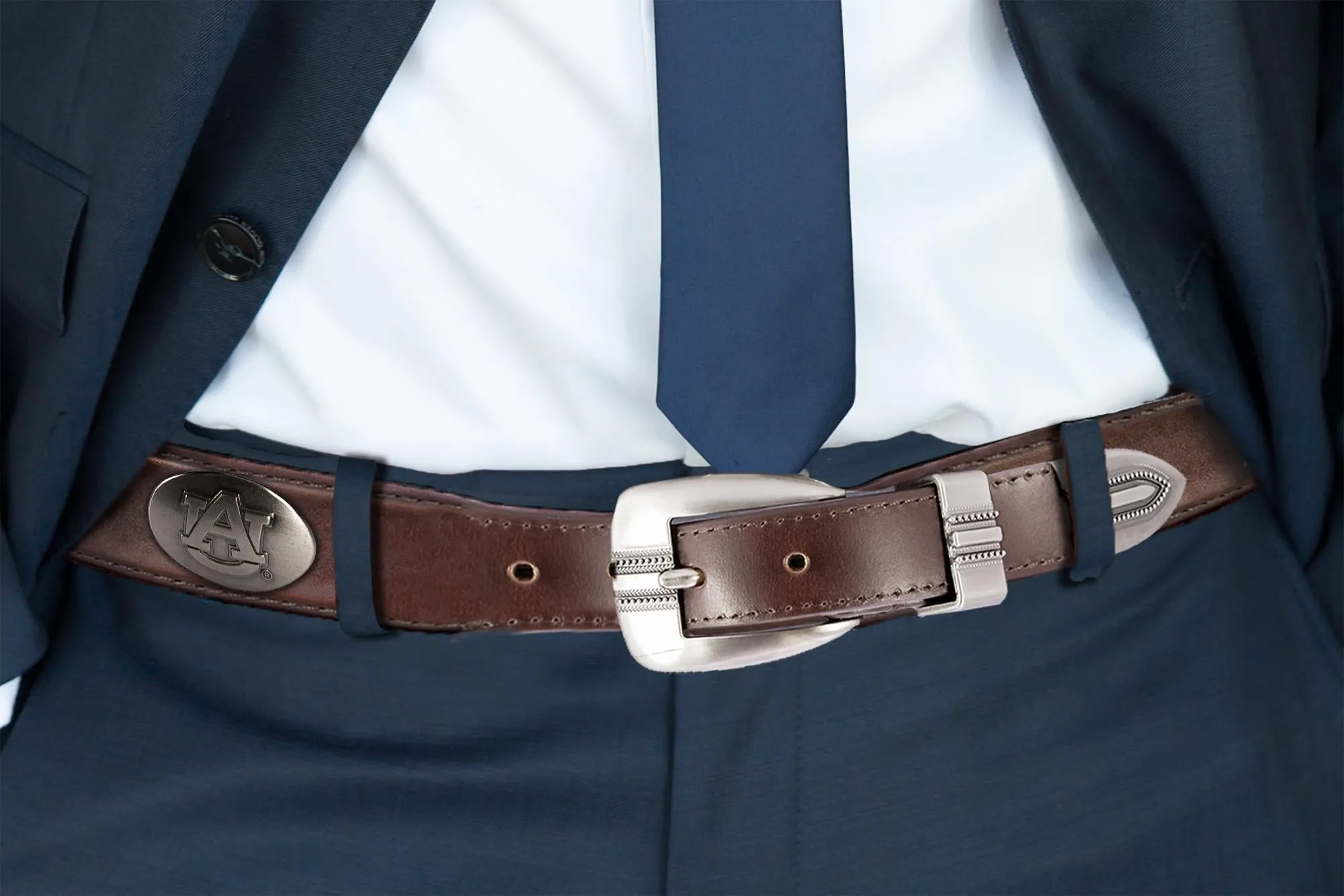 Auburn Tigers Men's Braided Leather Belt. Auburn Gift. Tigers Belt. War Eagle. Brown Braided Full Grain Finish With Metal Emblem Conchos.
