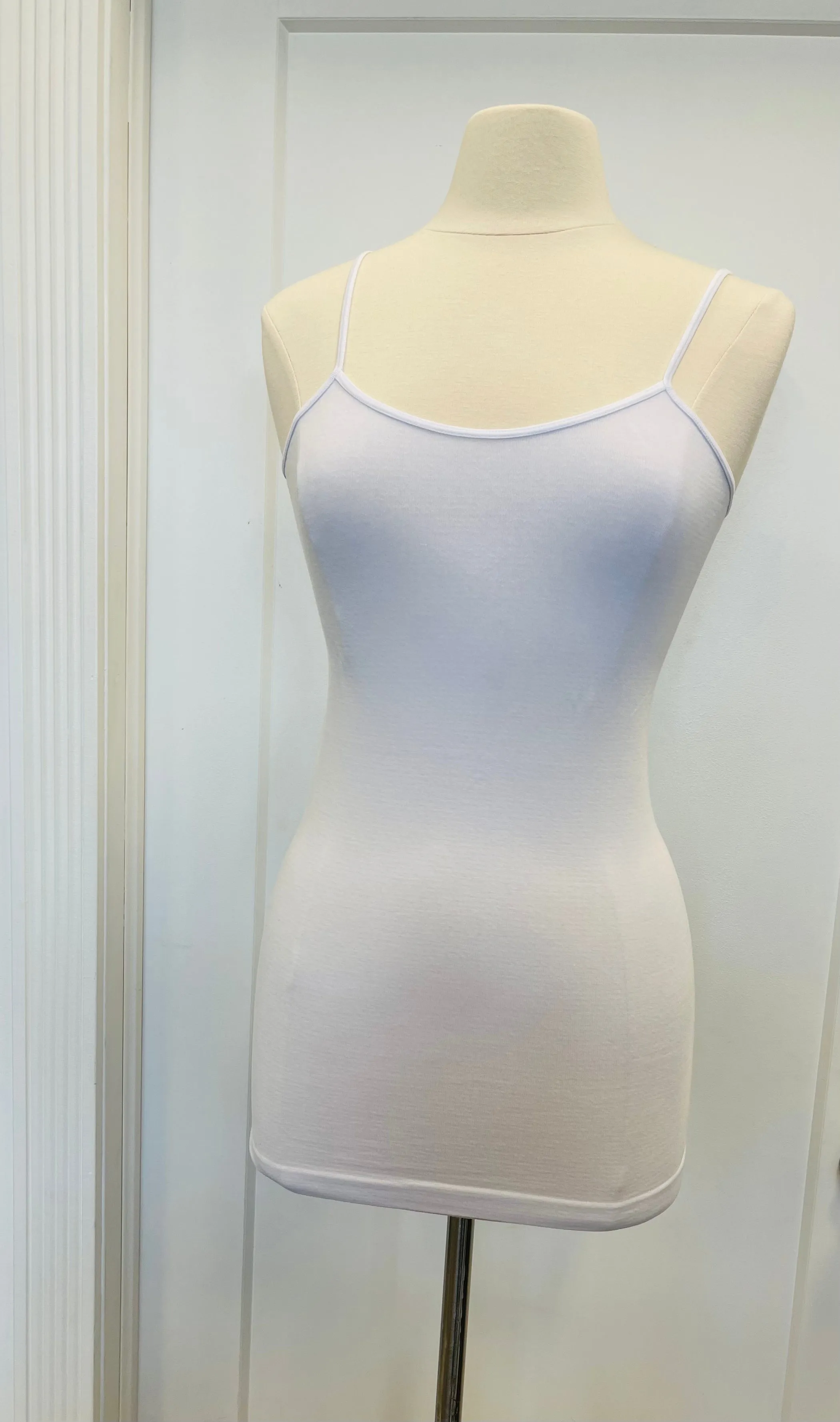 BAMBOO SPAGHETTI TANK - black or white