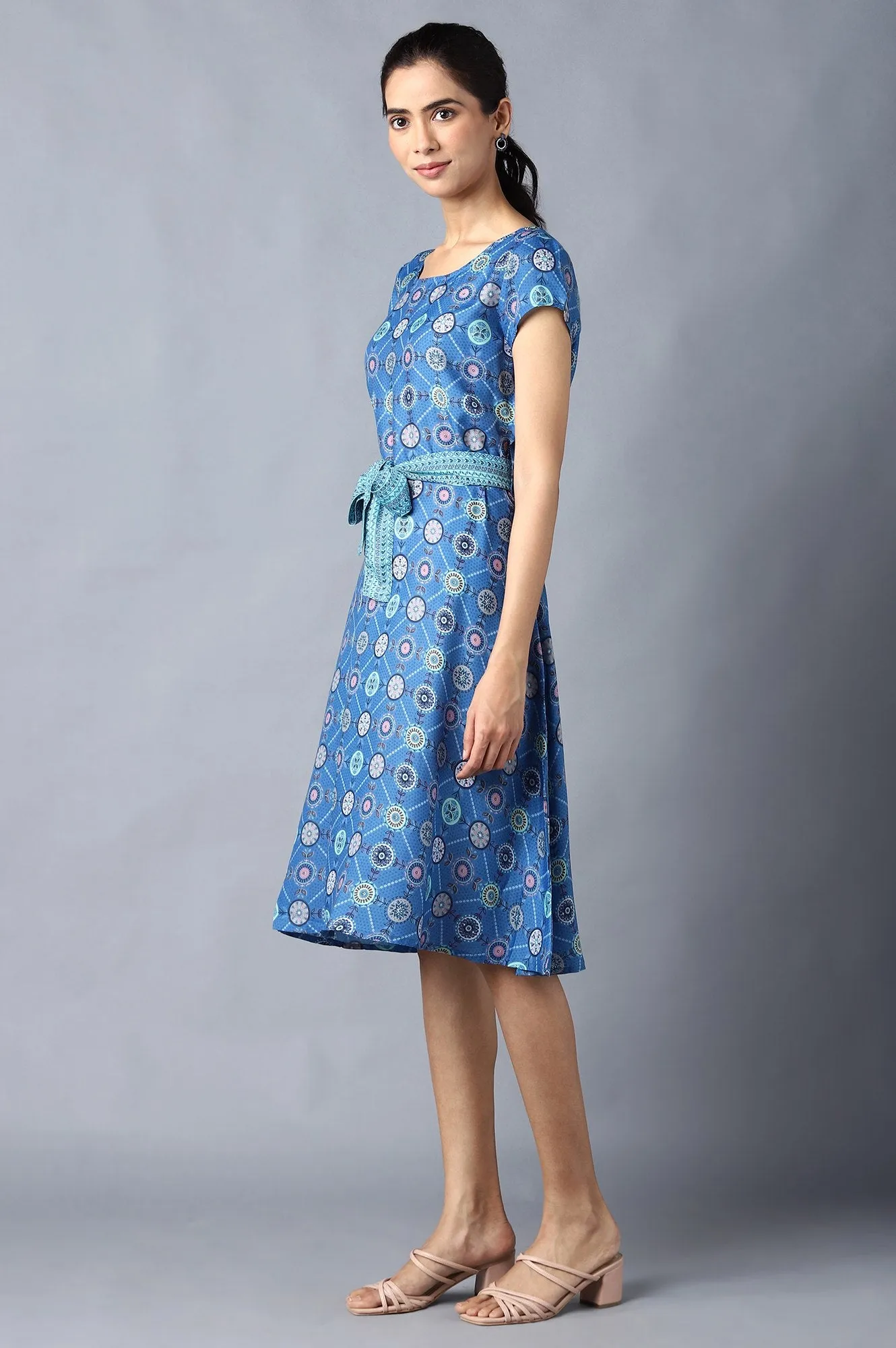 Blue Circular Floral Printed Dress In Round Neck