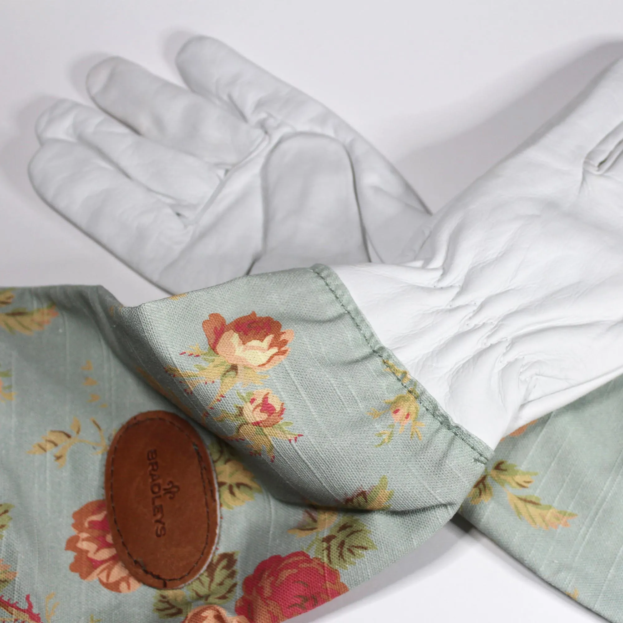 Bradley's Tannery Blue Floral English Leather & Linen Gardening Gloves – Small