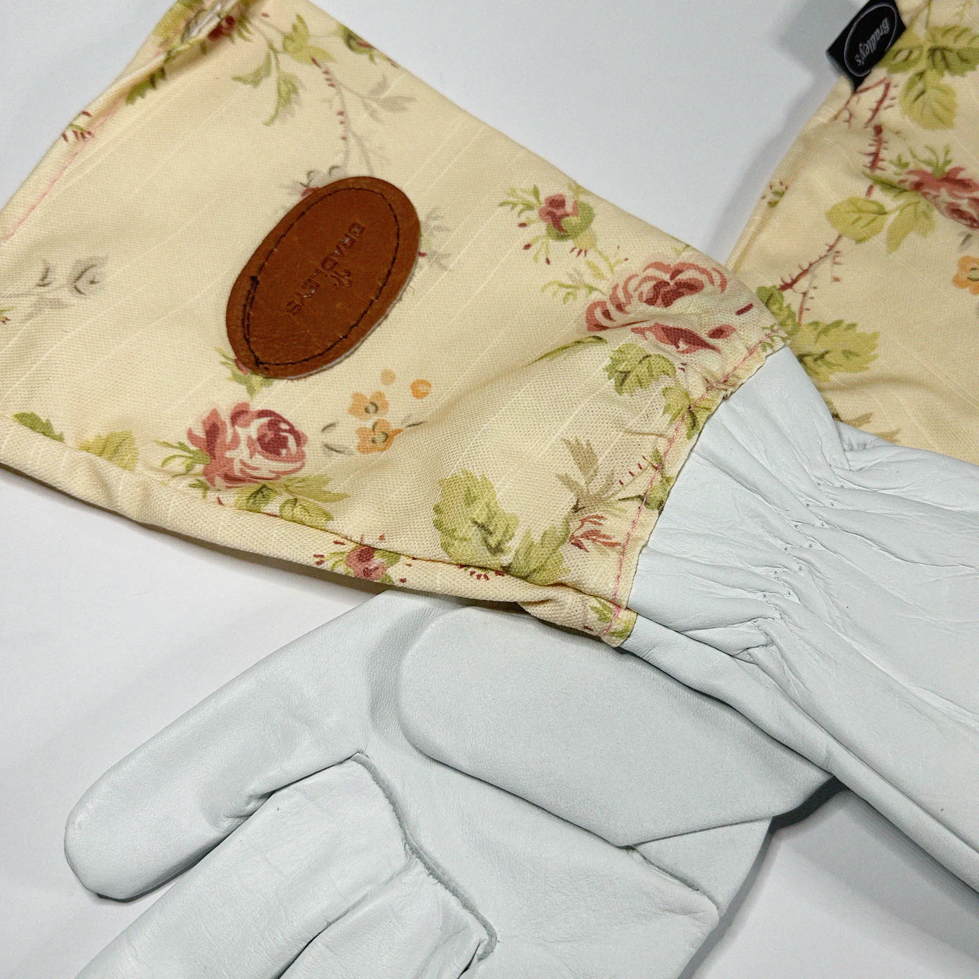 Bradley's Tannery Pink Floral English Leather & Linen Gardening Gloves – Small