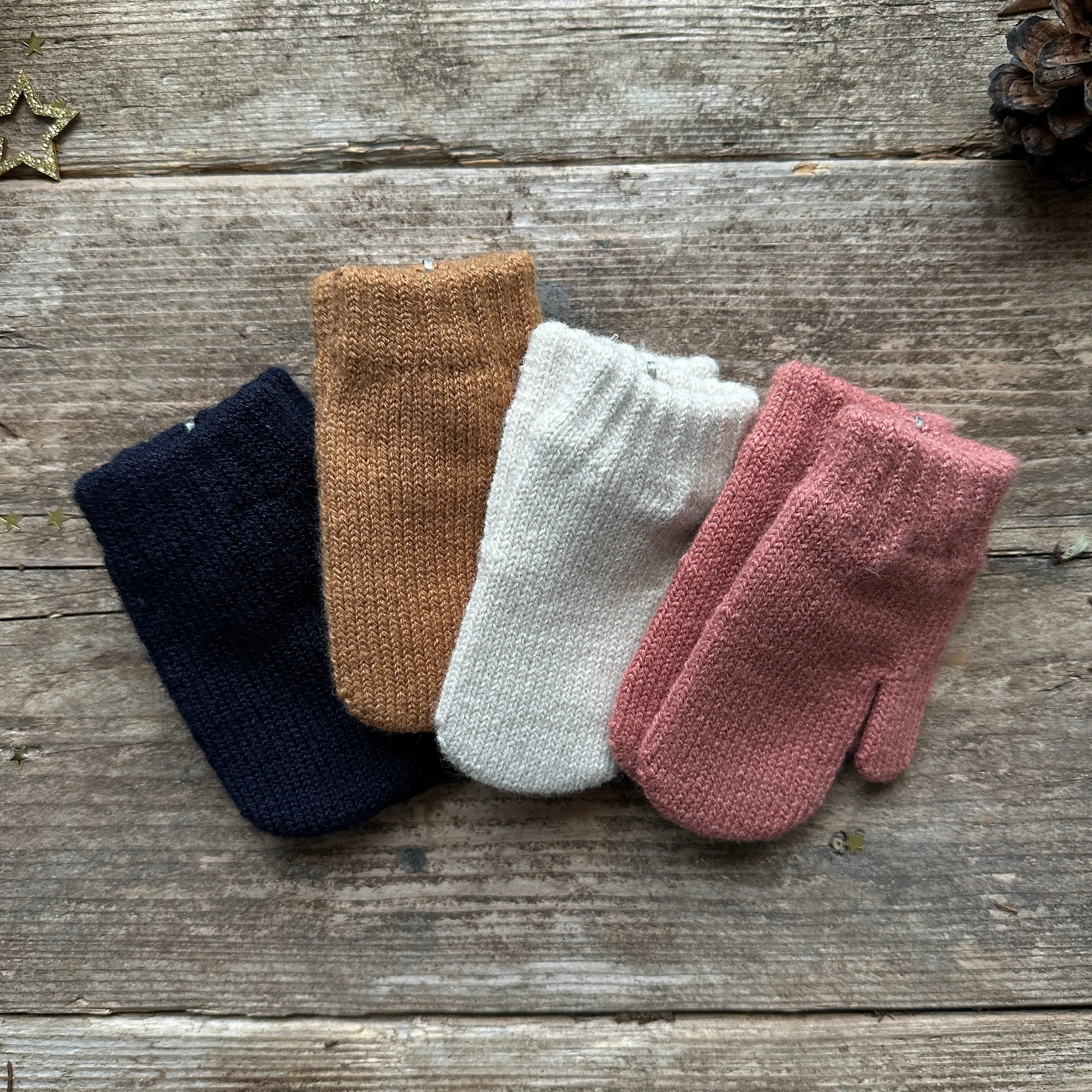 Classic One-Finger Mittens | Navy Blue