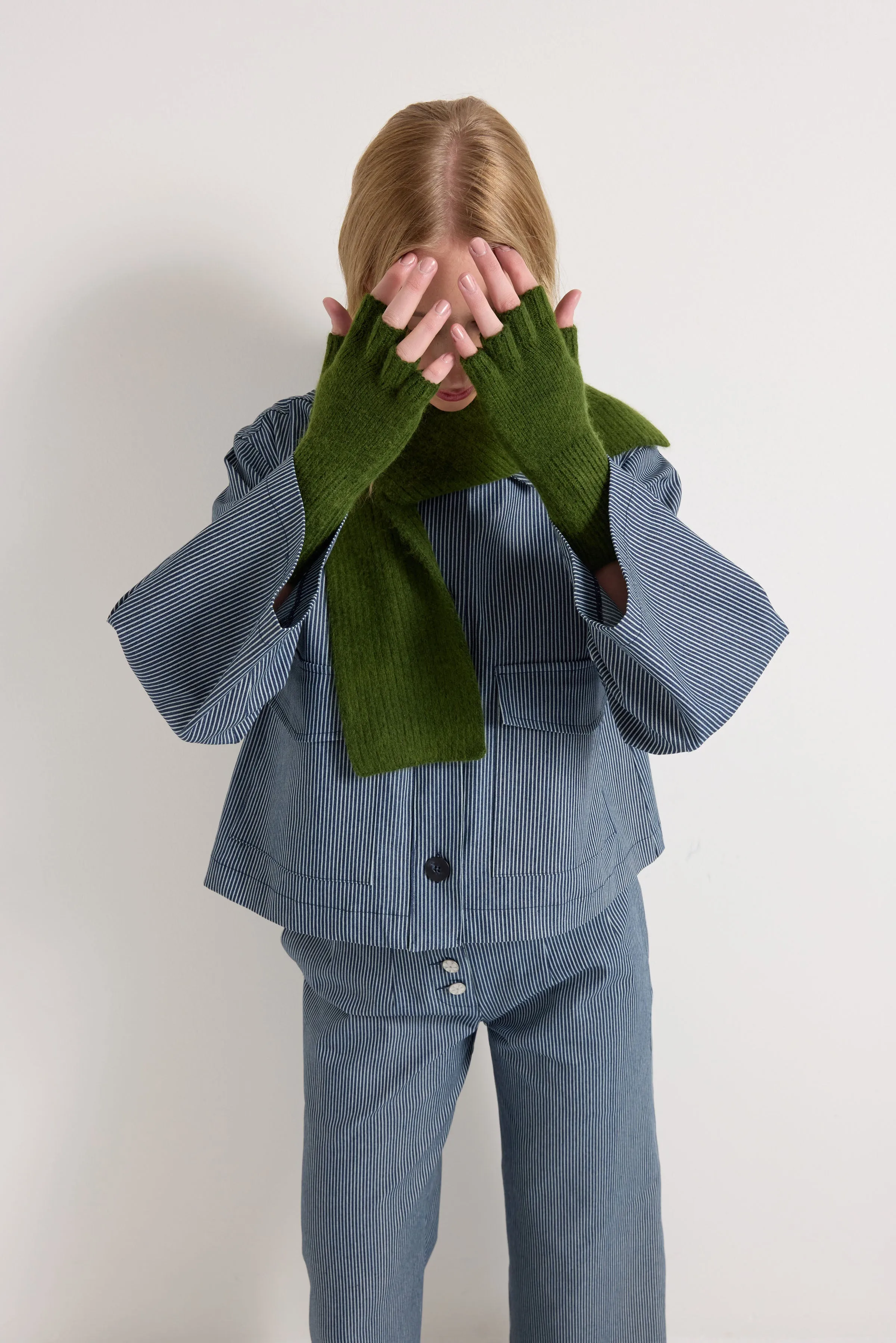 Cottage Industry Fingerless Gloves (Medium Cuff) - Forest Green