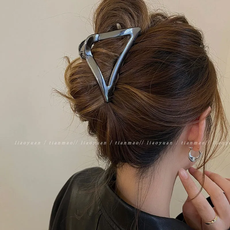 Gold S-Shaped Hairpin Set