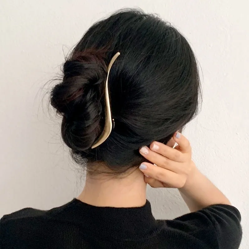 Gold S-Shaped Hairpin Set