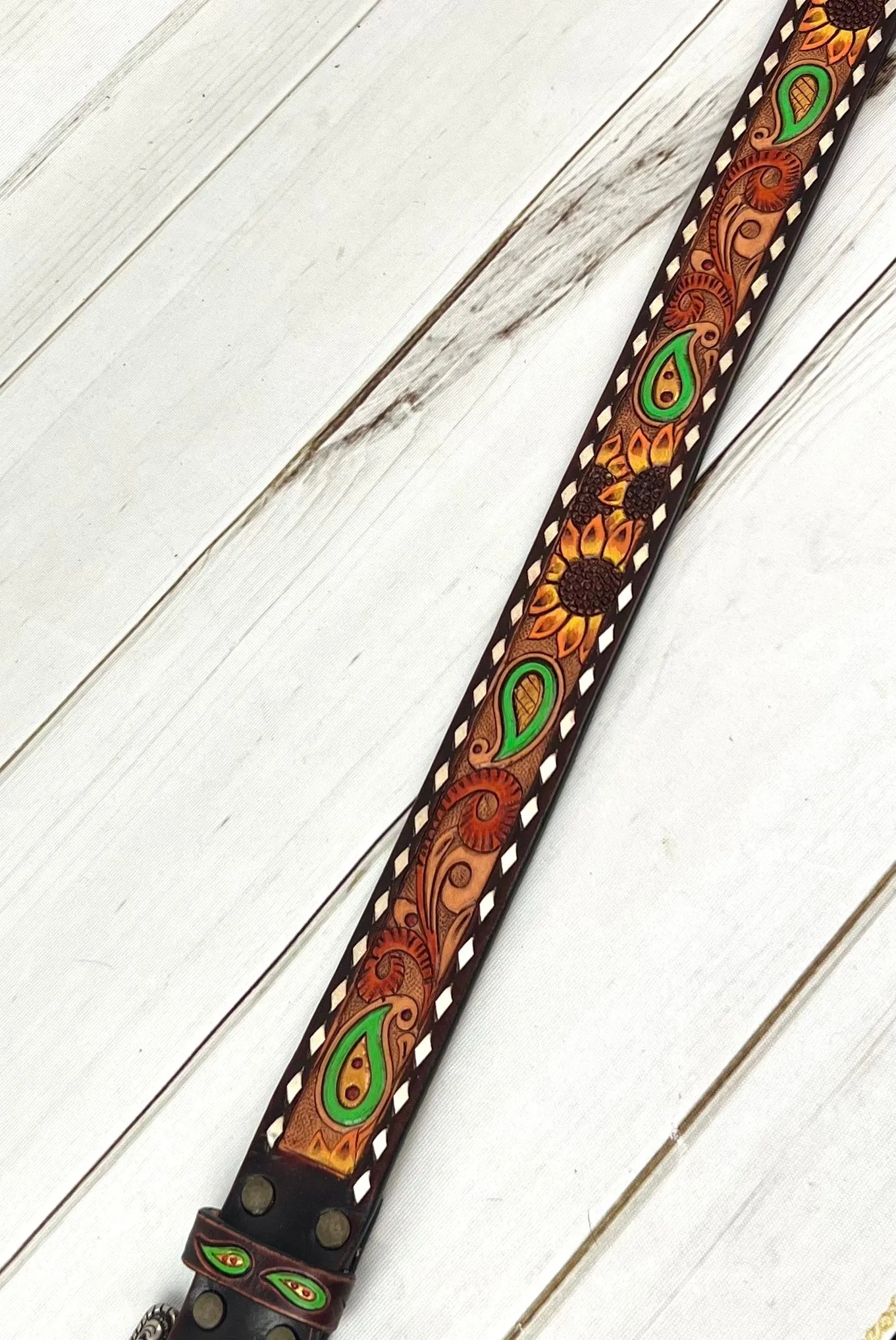 Green Paisley Sunflower Painted and Tooled Leather Woman’s Belt