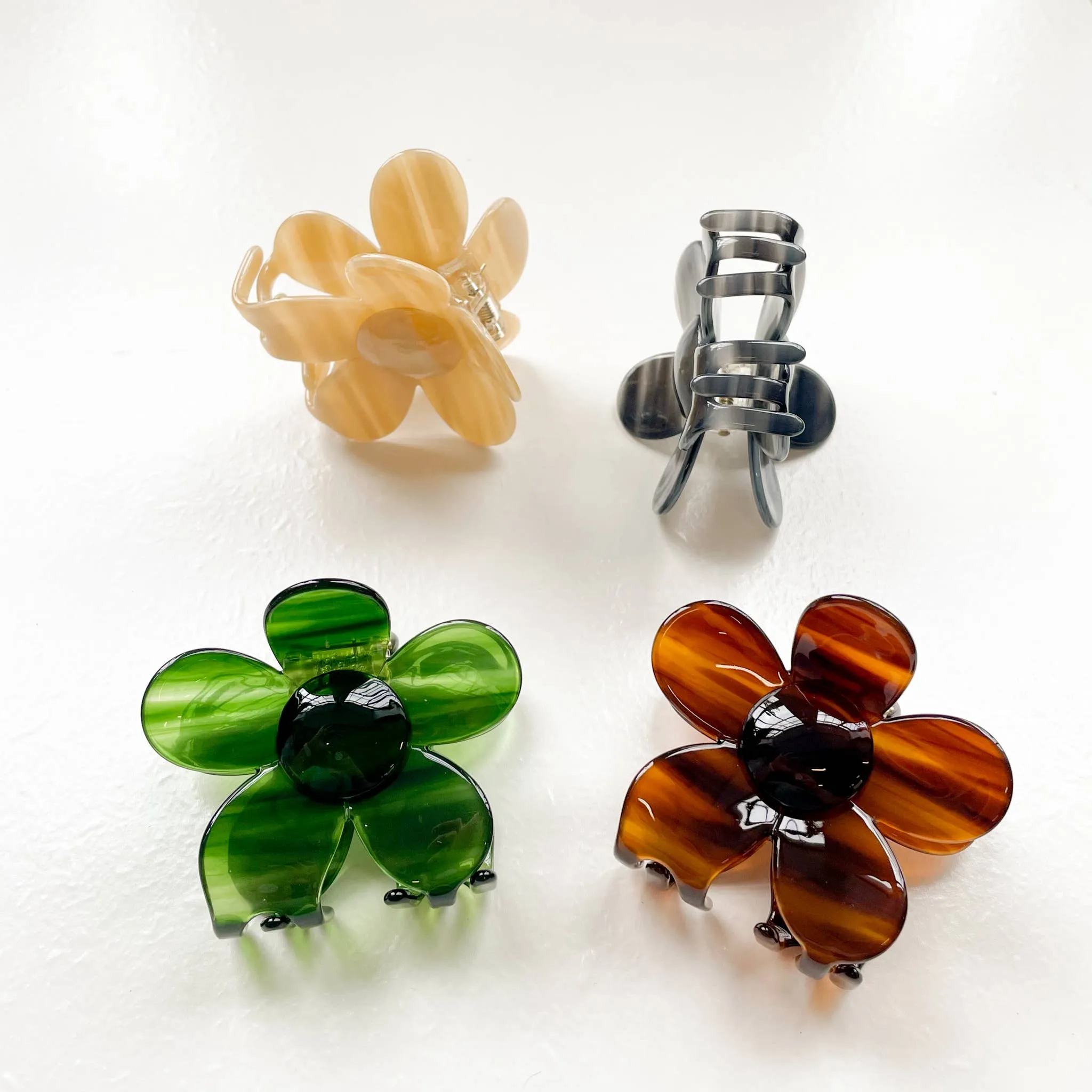 Jasmine Flower Claw Clip