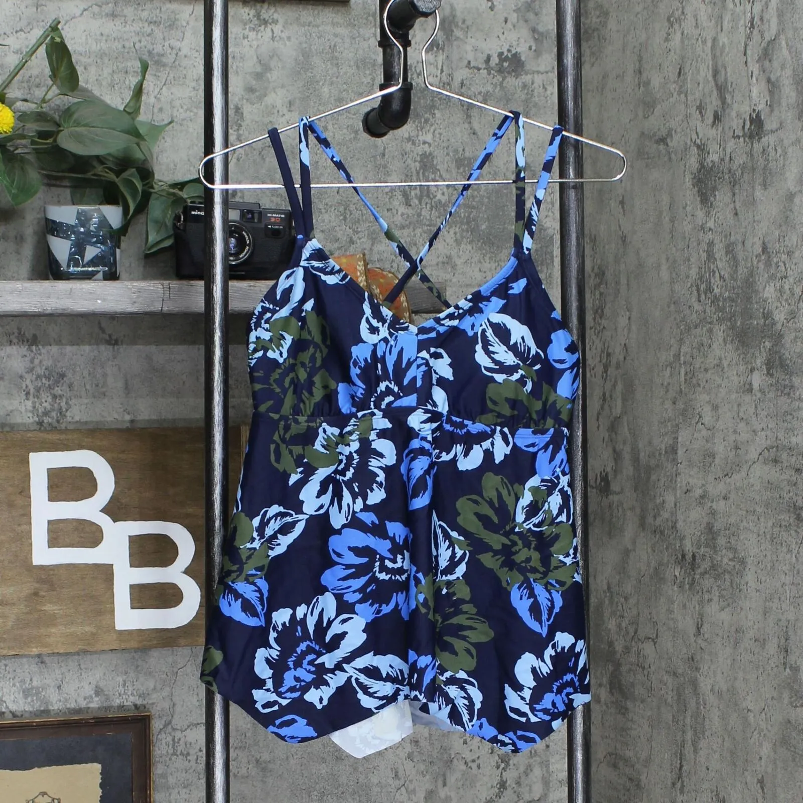 Kona Sol Women's Double Strap Tankini Top Navy Blue Floral Medium