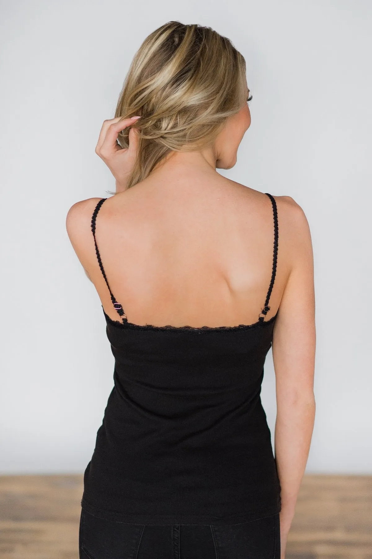 Lace Trimmed Layering Tank Top- Black