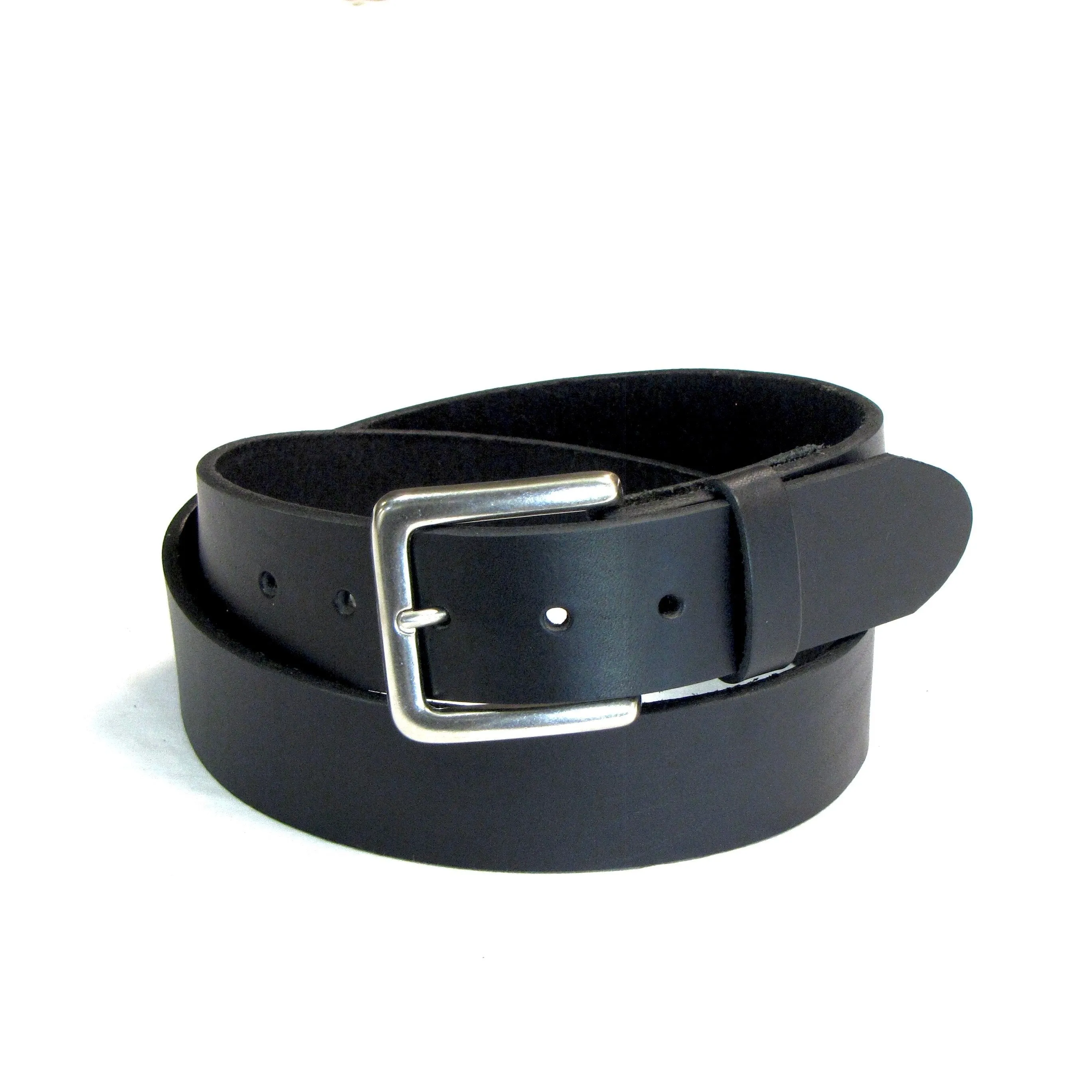 LB213  1 1/2" Black Latigo Belt