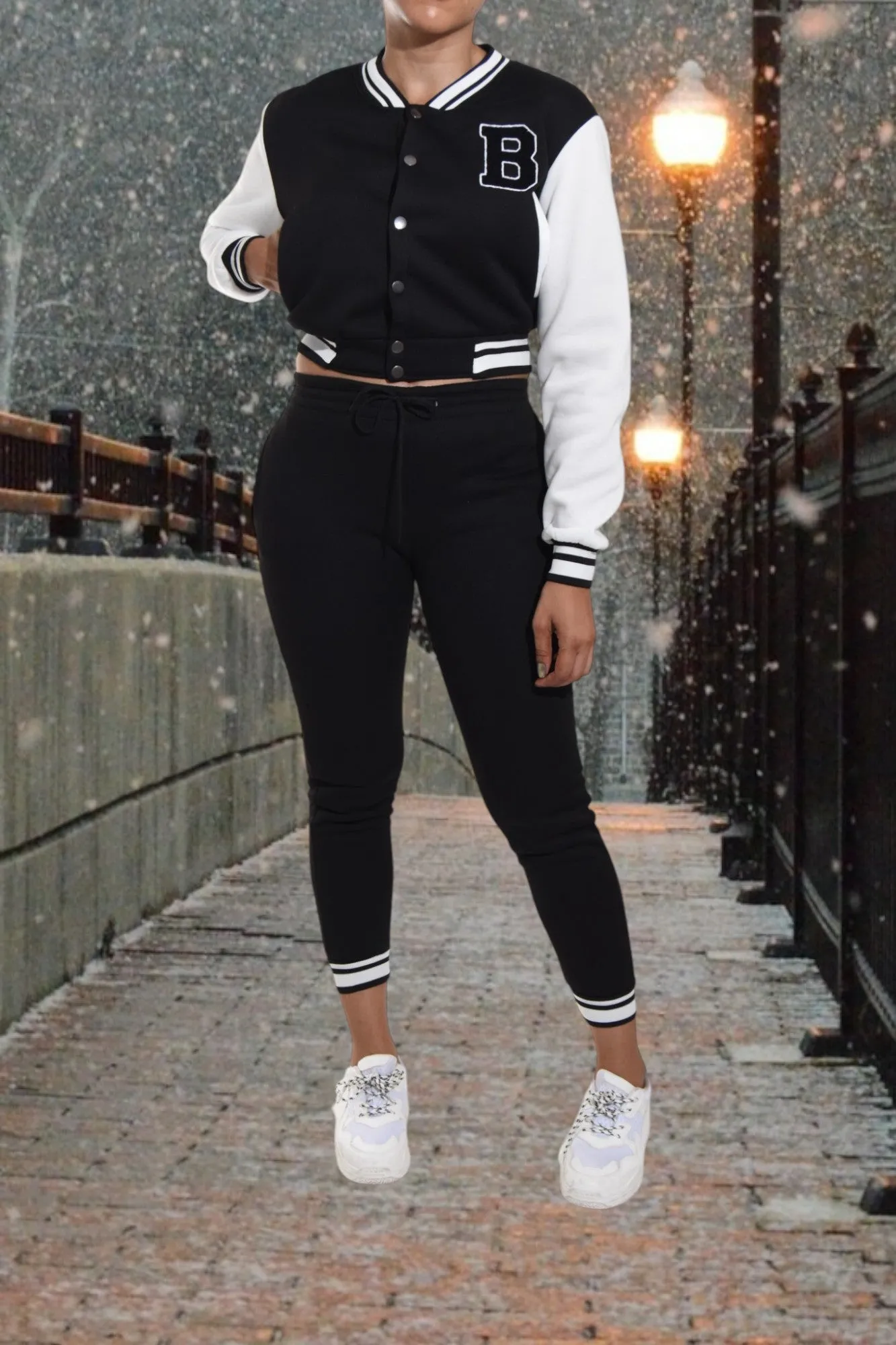 Letter Printed Blk/White Base Ball Crop Set
