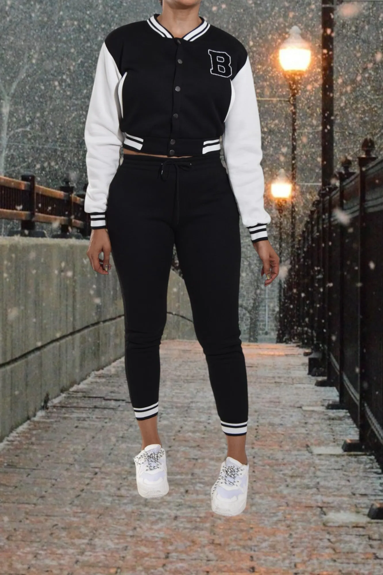 Letter Printed Blk/White Base Ball Crop Set