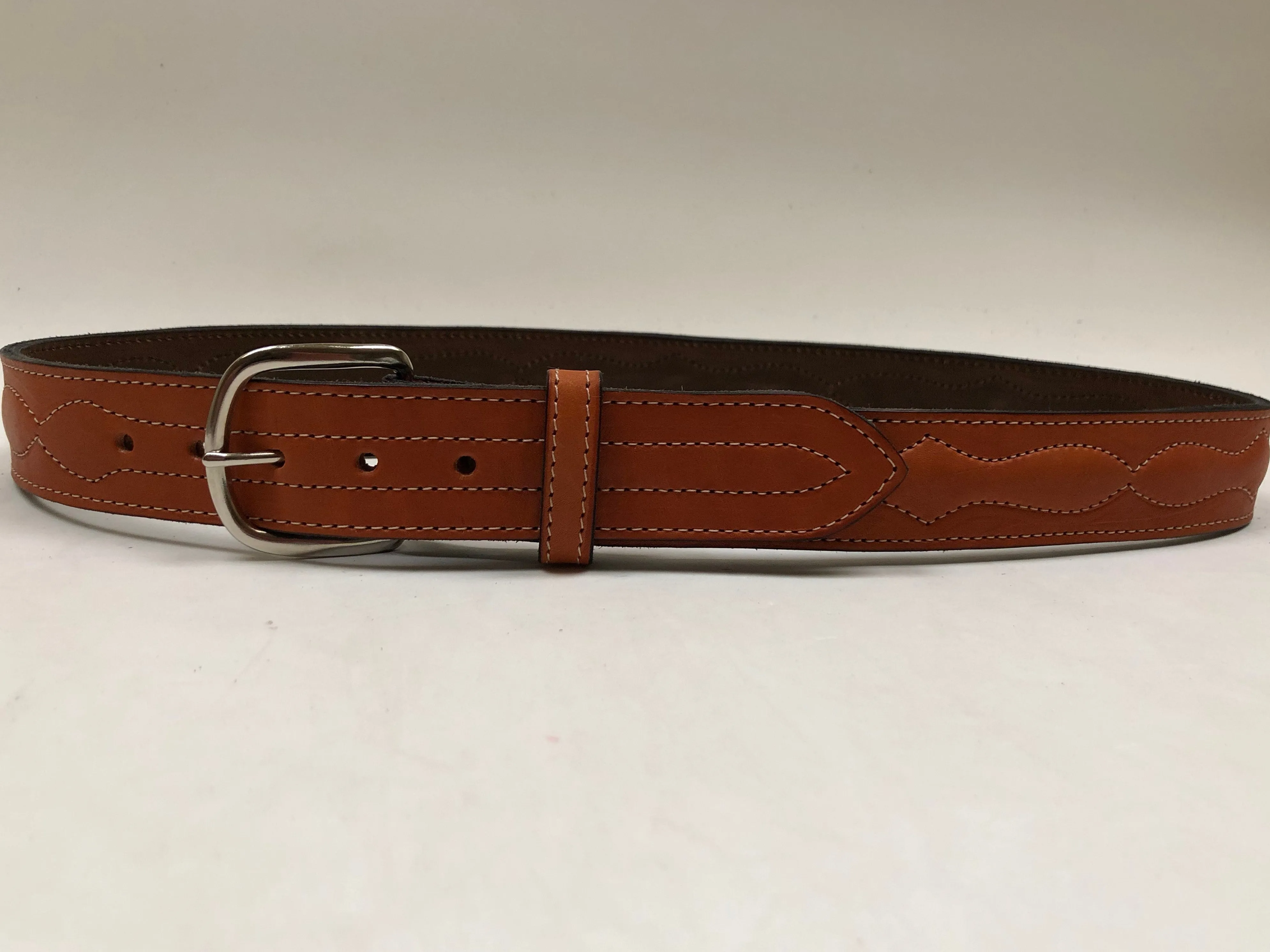 Men's Tan Leather Belt With Silver Tone Buckle 36A16