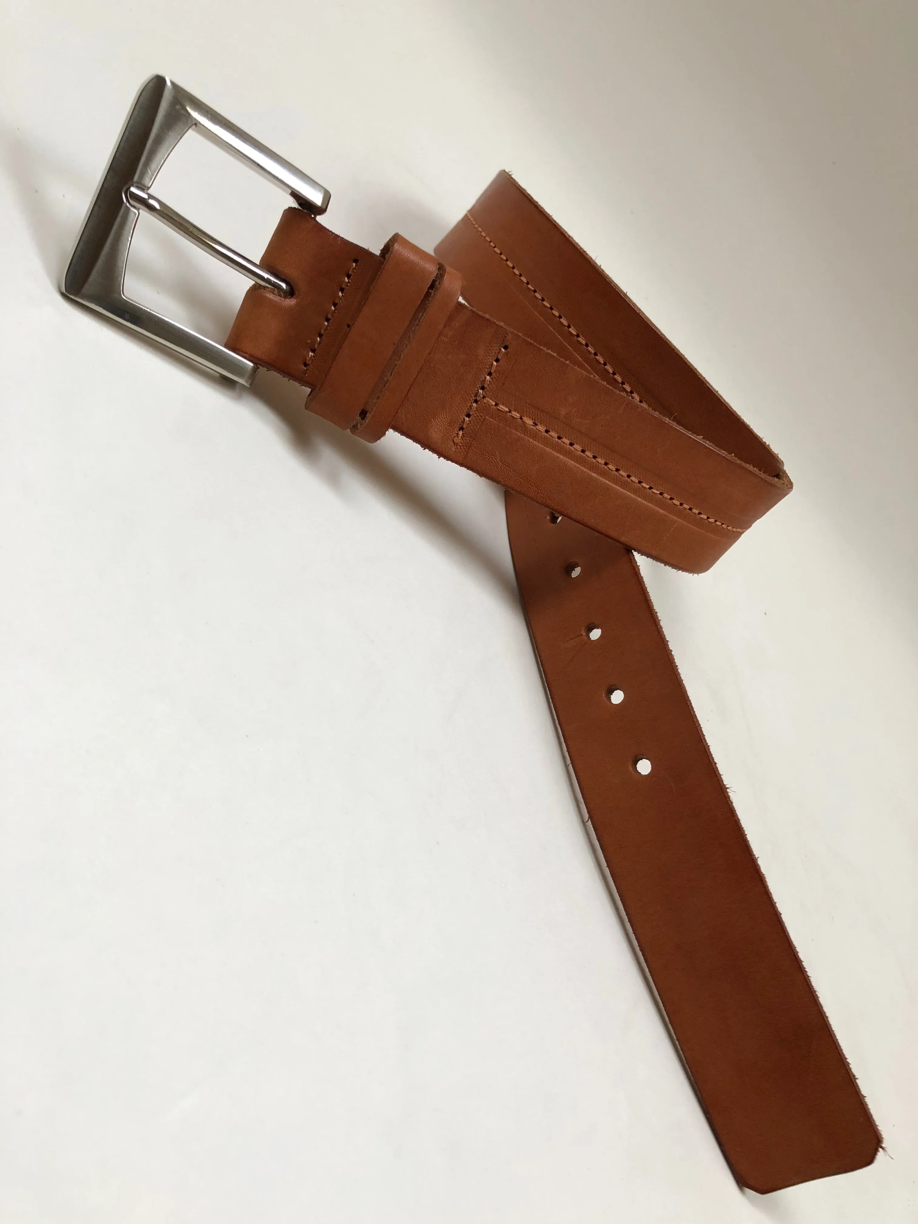 Men's Tan Leather Belt with Silver Tone Buckle 38A1