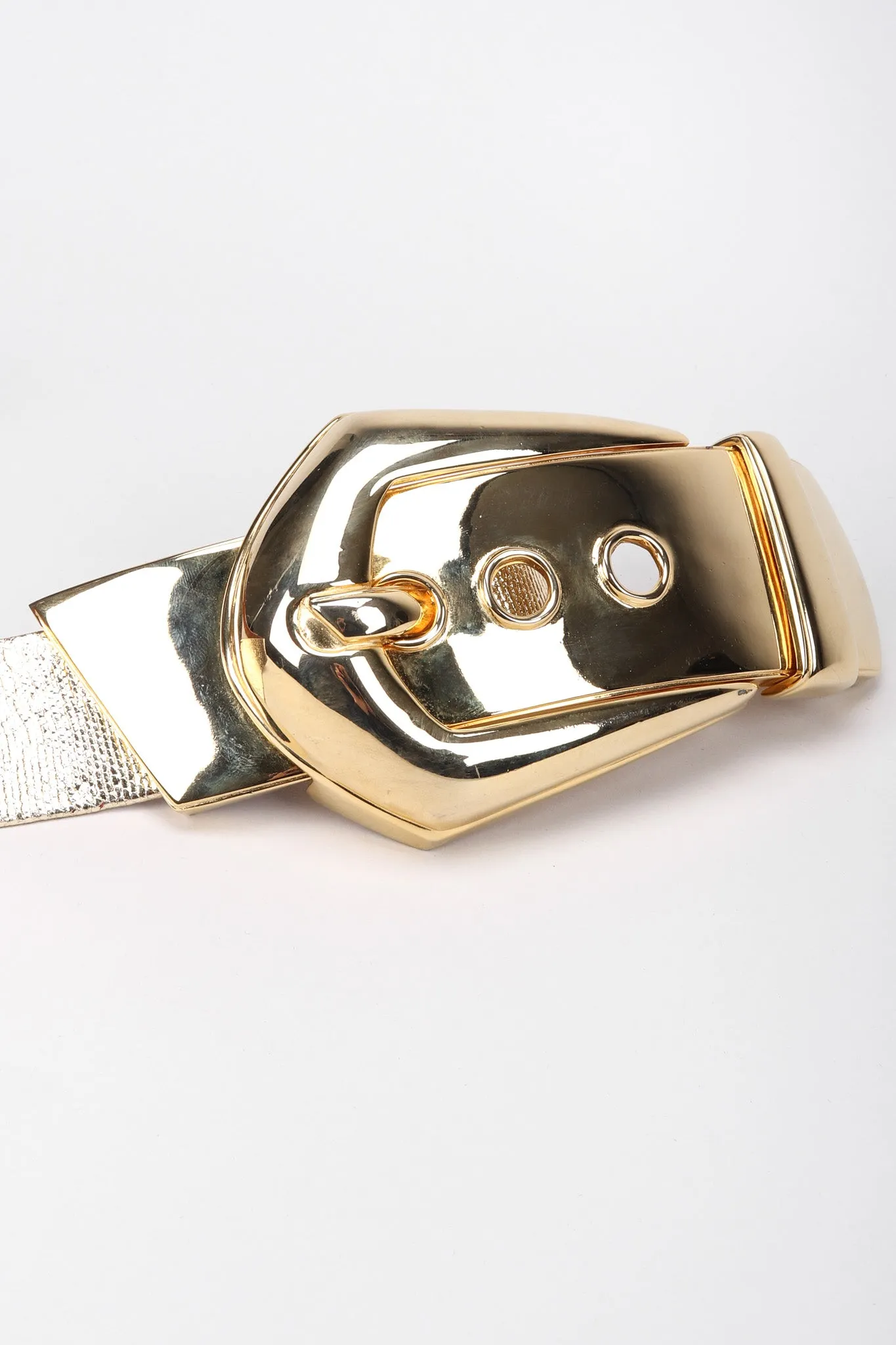 Oversized Buckle Belt