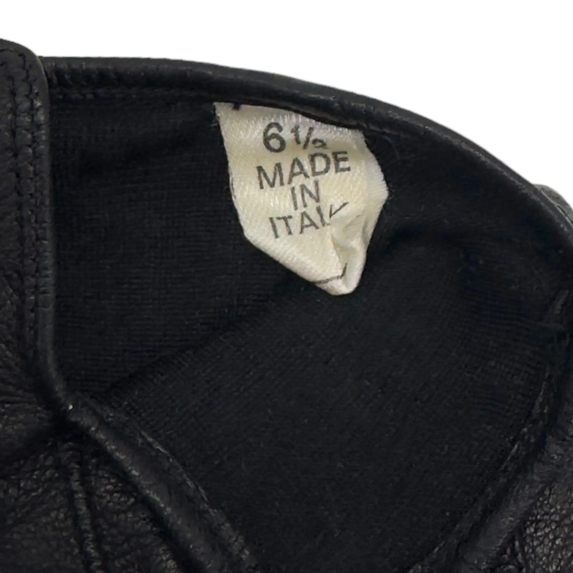 PRADA Ladies Leather Gloves - Black