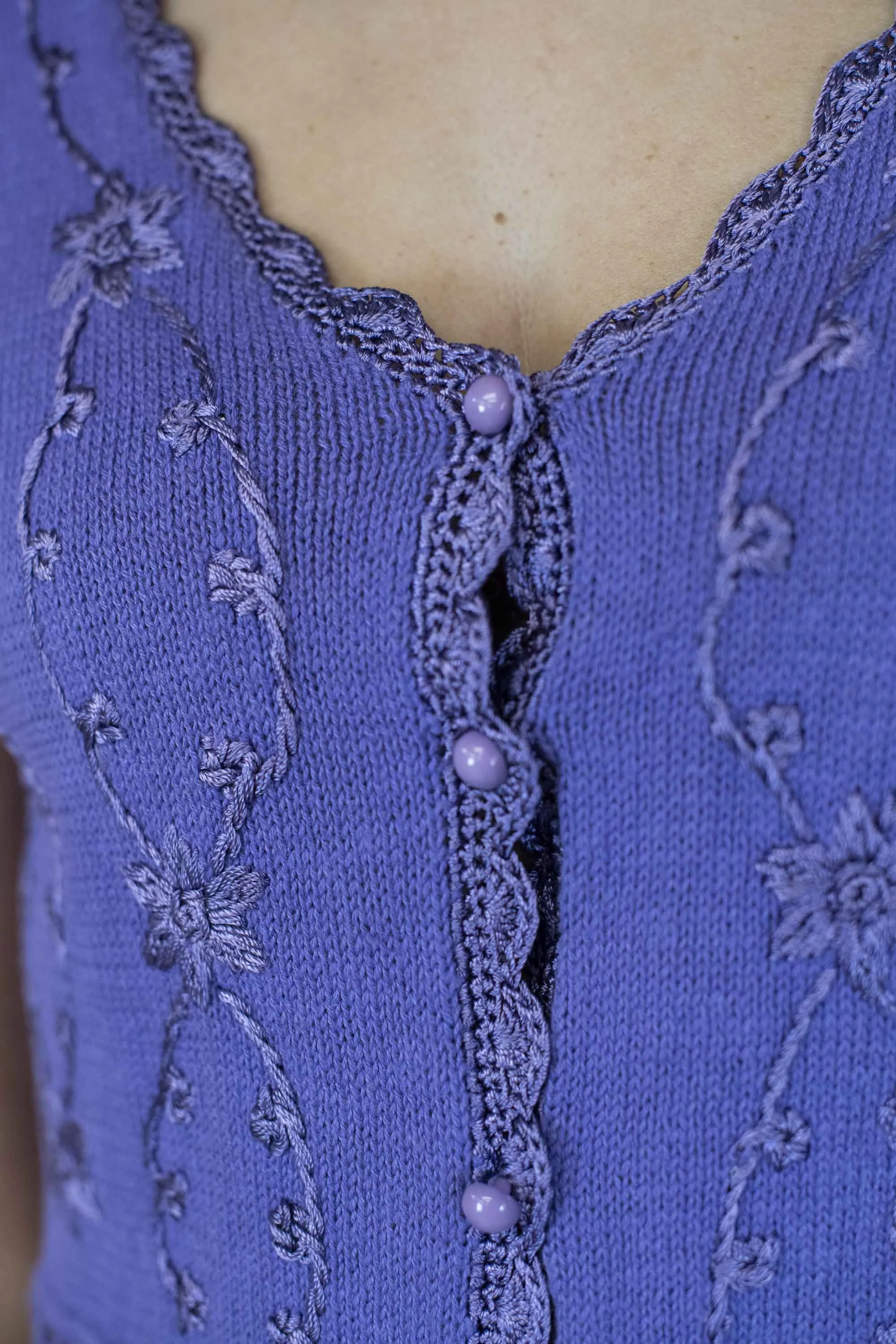 Pre-loved Lavender Knit/Crocheted Cardigan - Size S