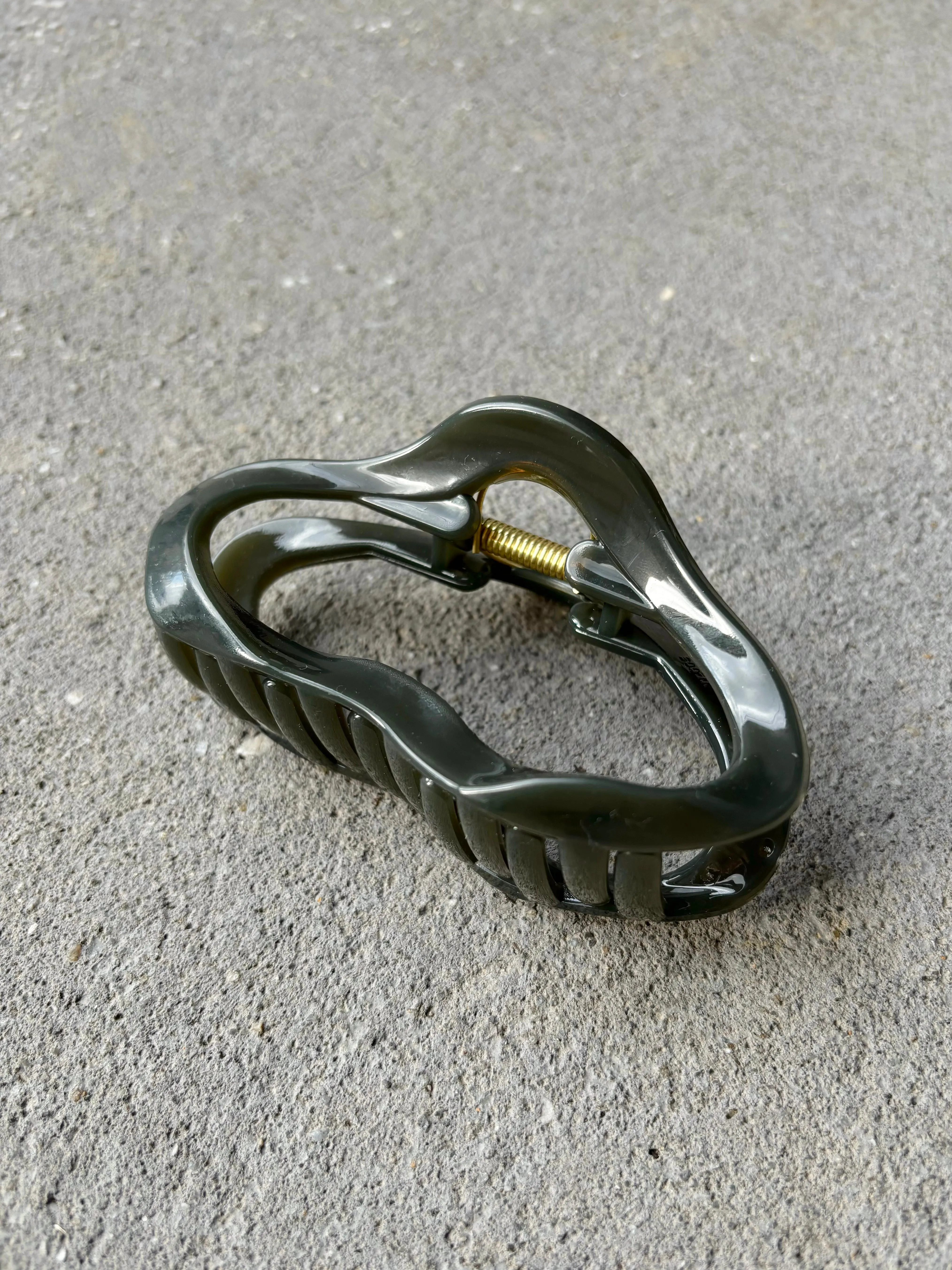 [Restocked] Cloud Hair Claw Clips (3col)