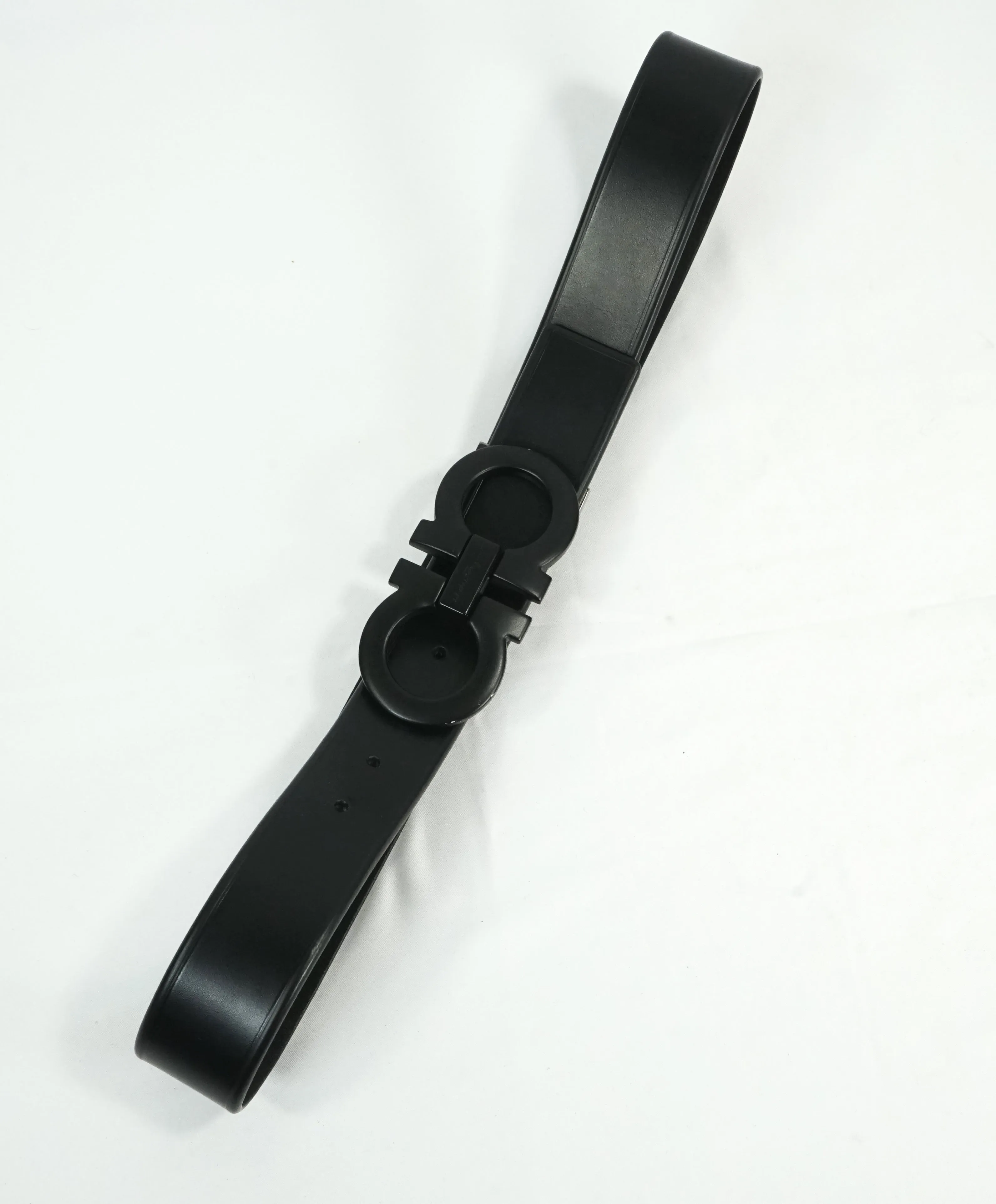SALVATORE FERRAGAMO - Black On Black Oversized Leather Gancini Belt - 36W