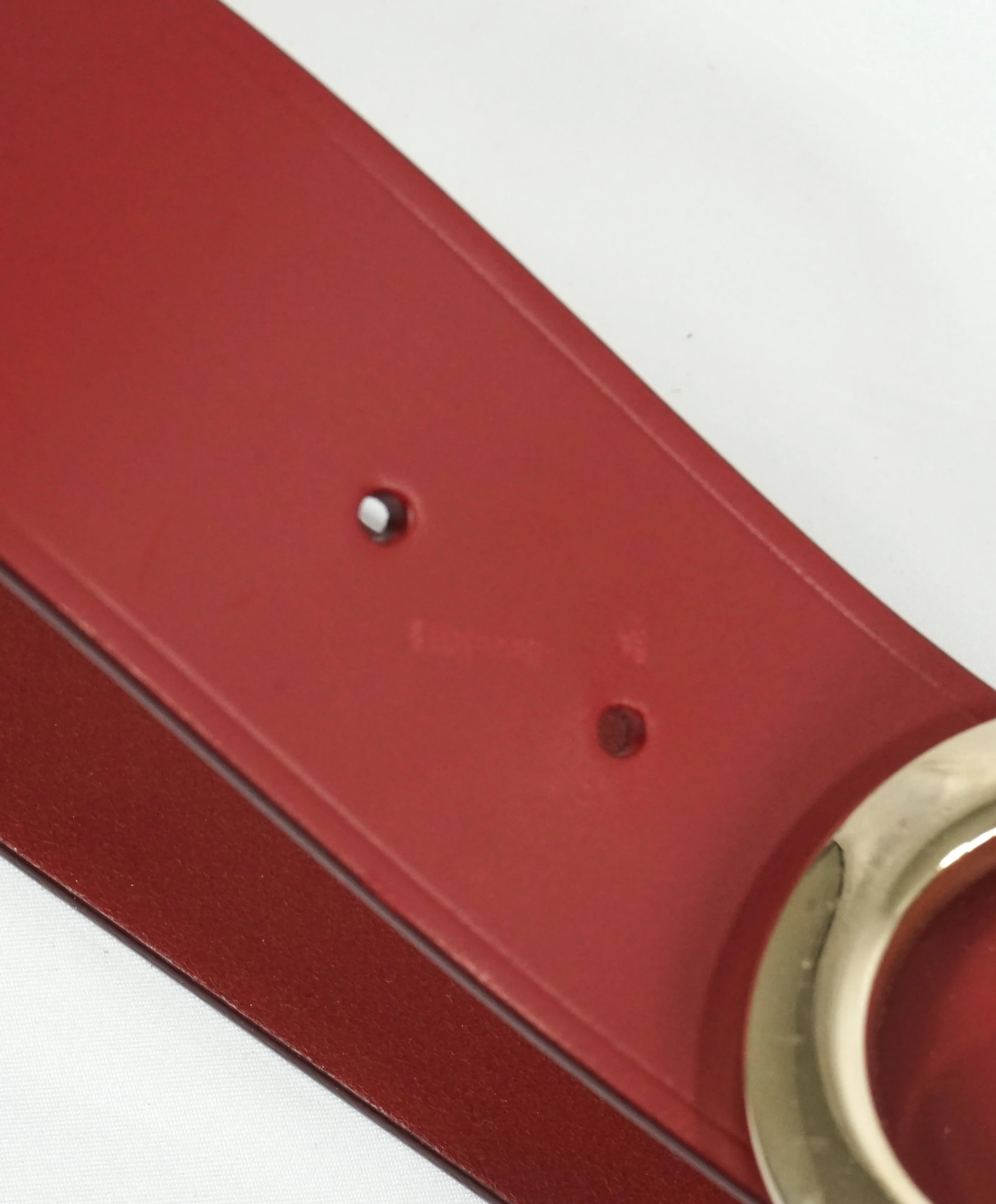 SALVATORE FERRAGAMO - Red & Gold Oversized Leather Gancini Belt - 38W