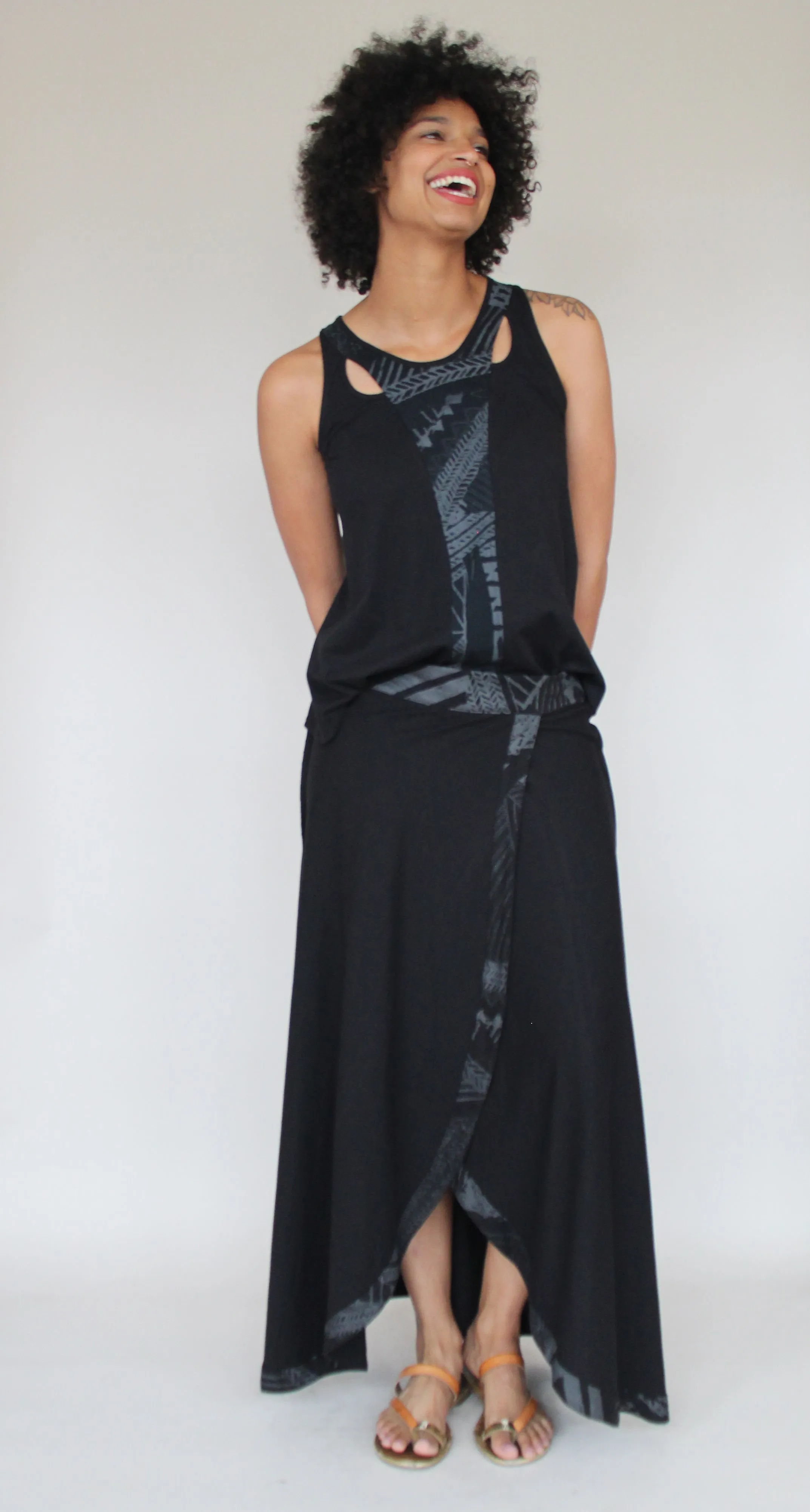 SAMAKI Tank