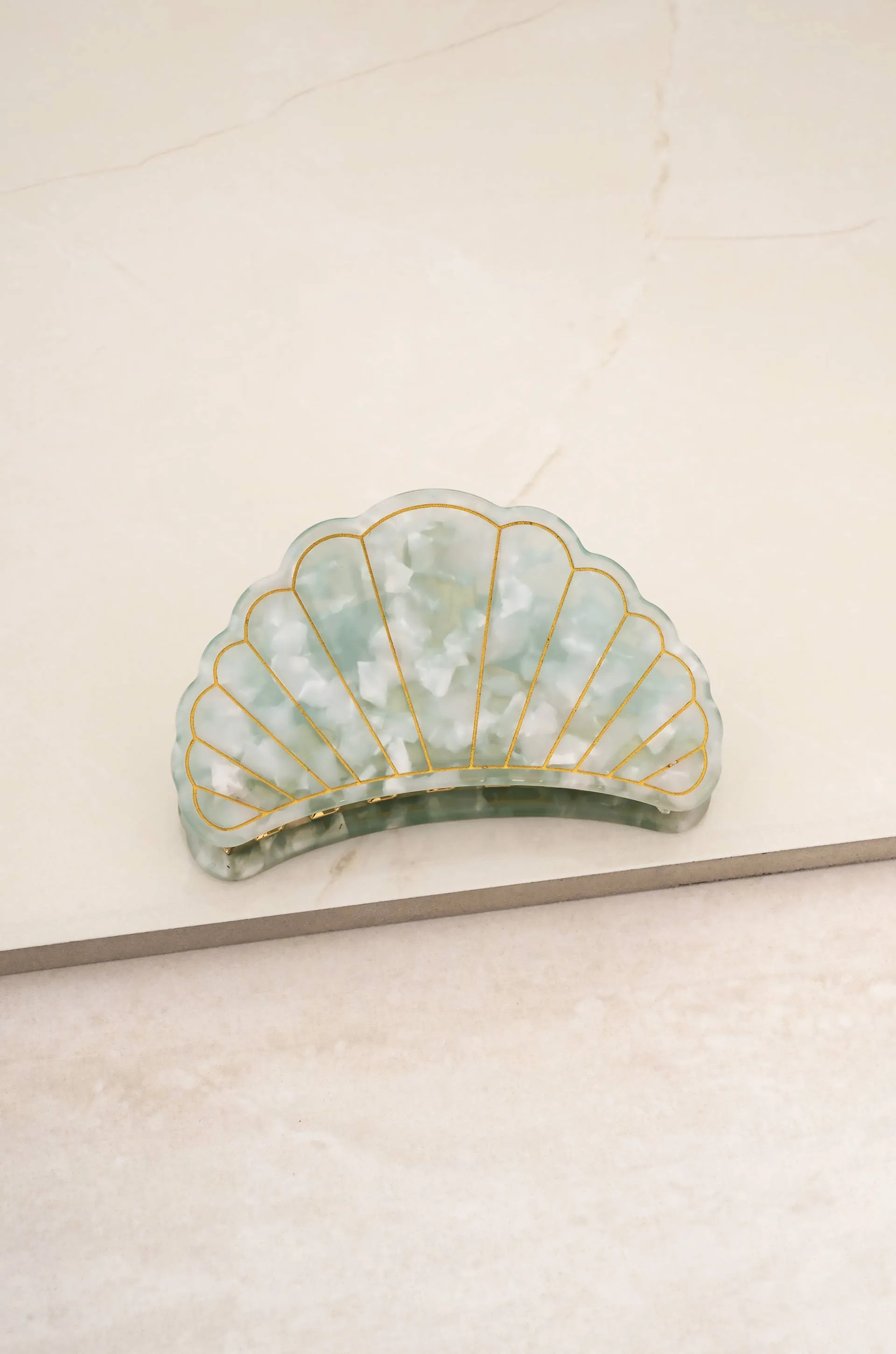 Sea Siren Shell Hair Claw