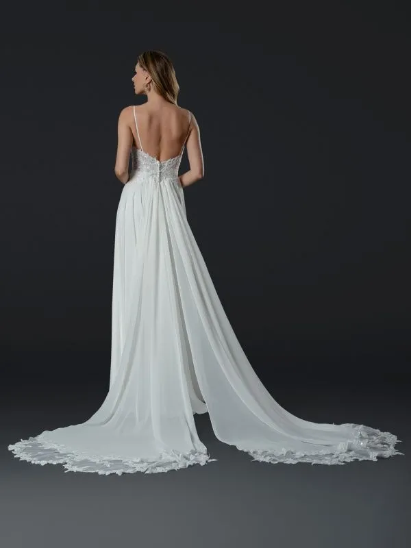 Size 6 Stella Couture 24580 Off White Gown
