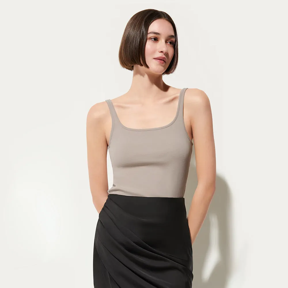 Ubras Simple Slim Fit Spaghetti Strap Tank Top - White, Size M