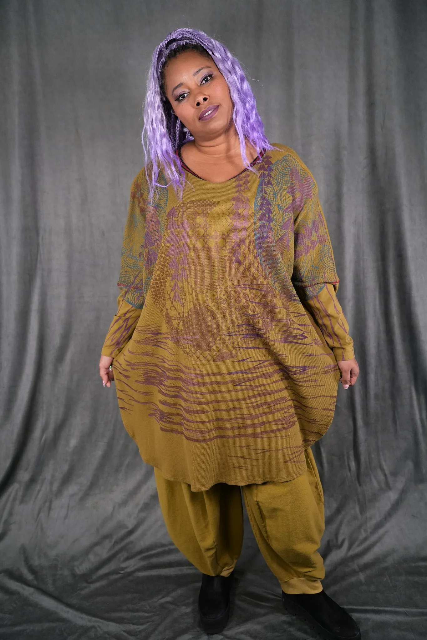 V1320 Natural City Tunic Moss-P