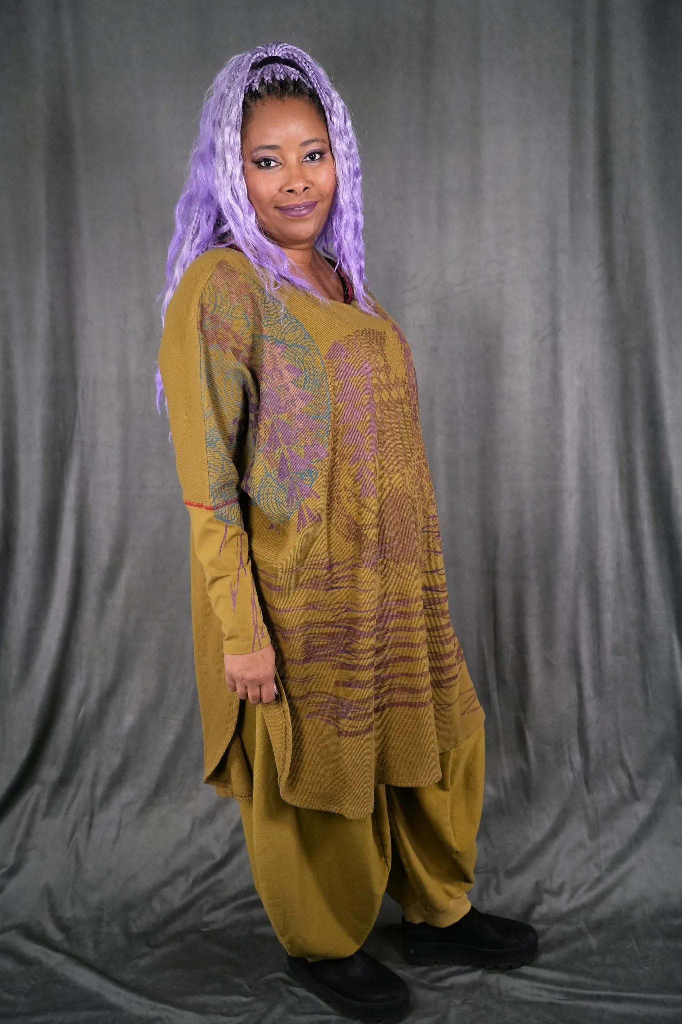 V1320 Natural City Tunic Moss-P
