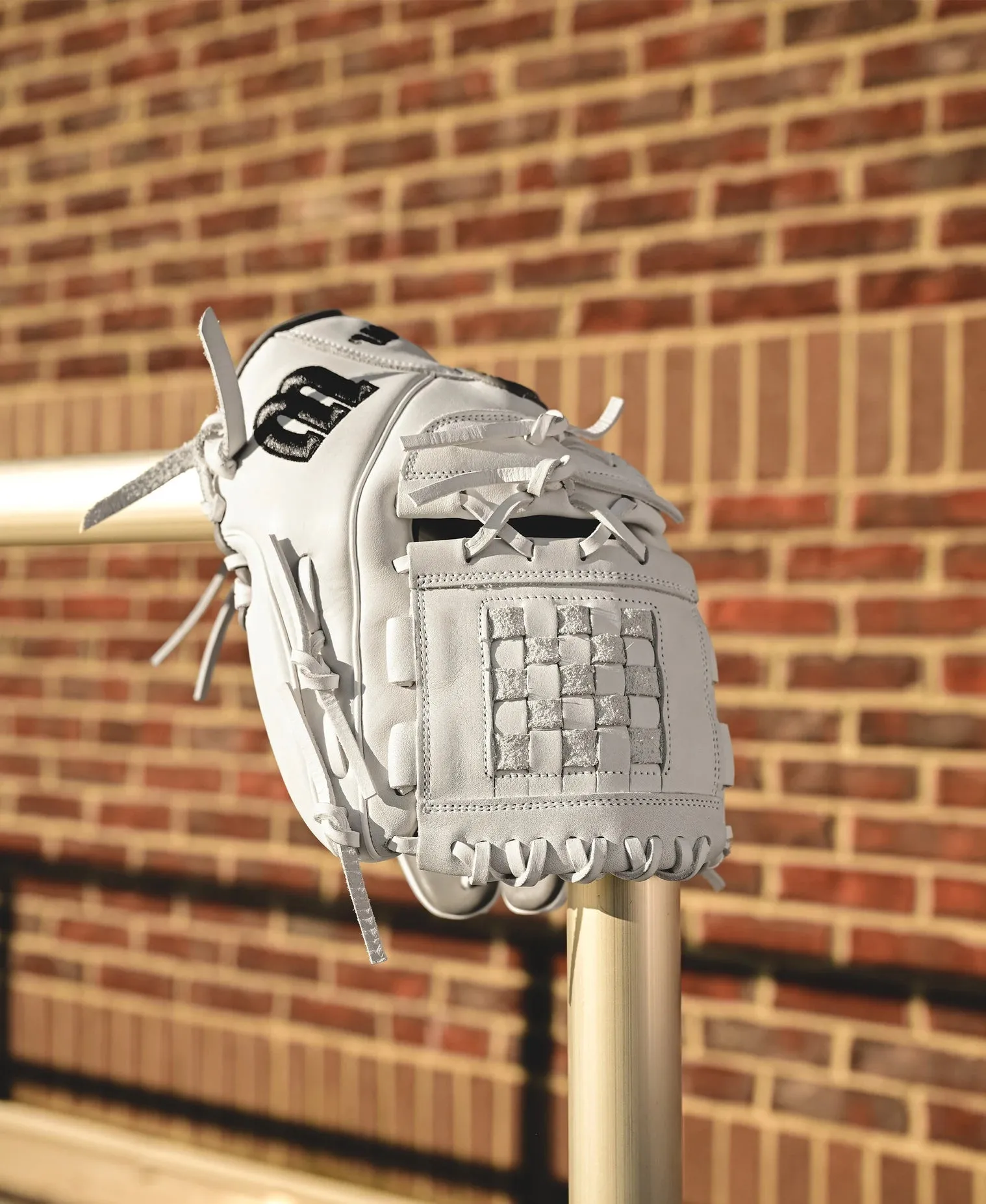 Wilson A1000 P12 12" Fastpitch Glove: WBW10259212