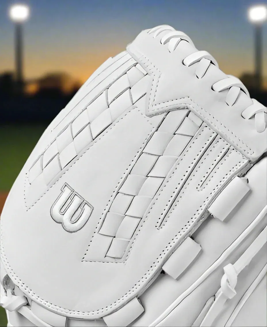 Wilson Fall 2024 A1000® 12.5" V125 Fastpitch Glove