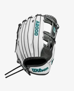 Wilson Fastpitch Classics Series A2000 H12SS 12” Infield Fastpitch Glove (RHT)