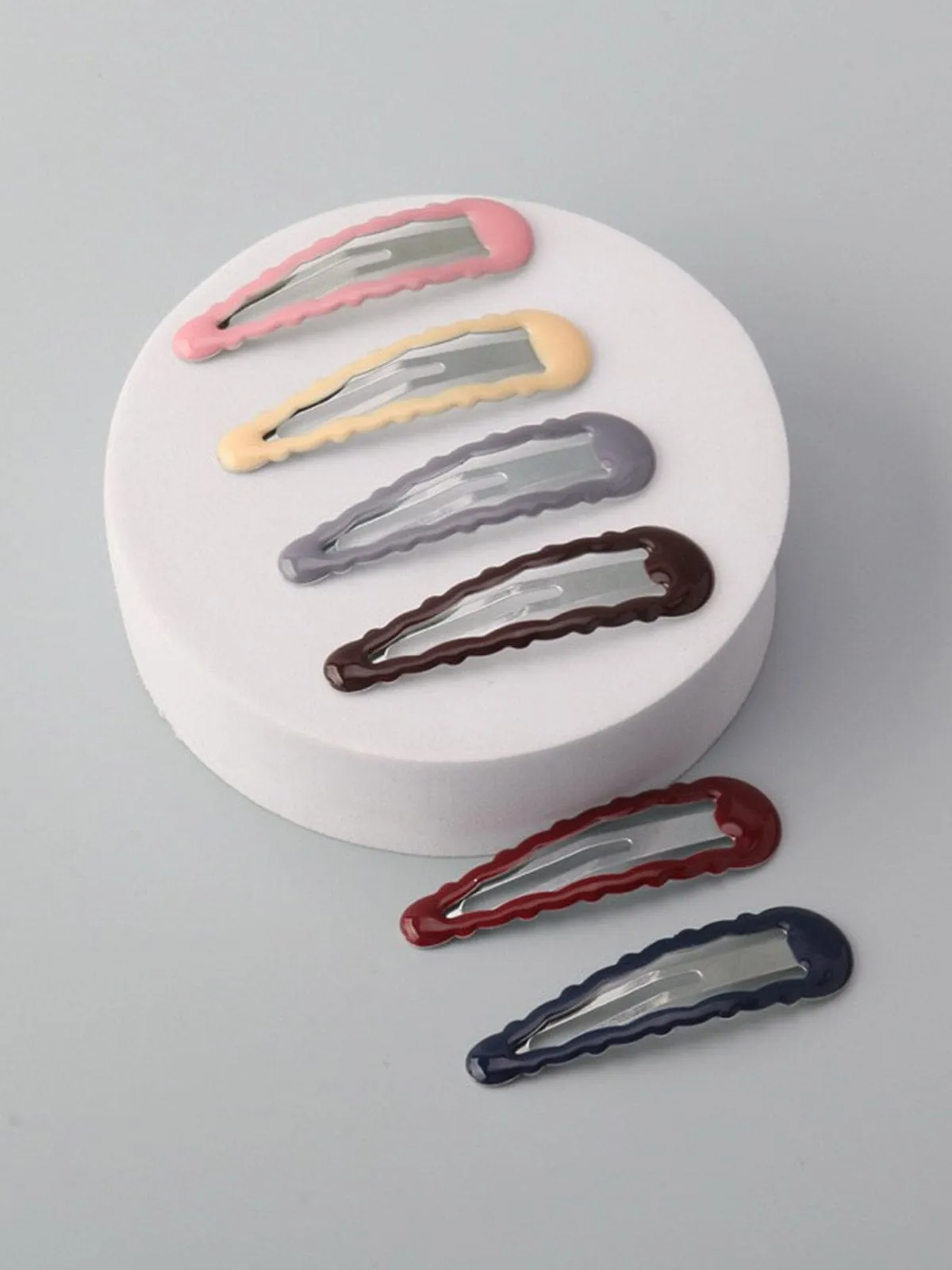 WOMEN'S ASSORTED COLORS HAIR CLIPS