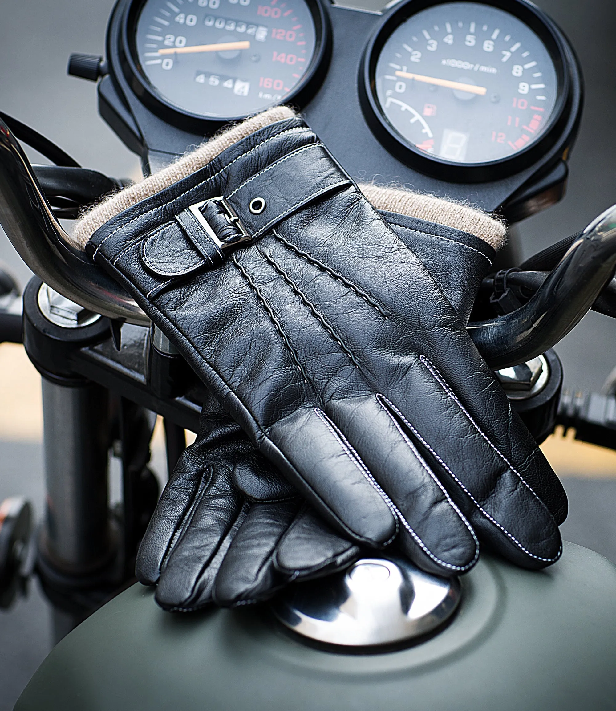 YISEVEN Men's Touchscreen Sheepskin Leather Gloves